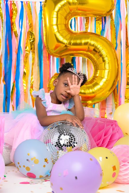 Everything used for Courage’s 5th Birthday photo shoot 

#LTKparties #LTKfindsunder50 #LTKkids
