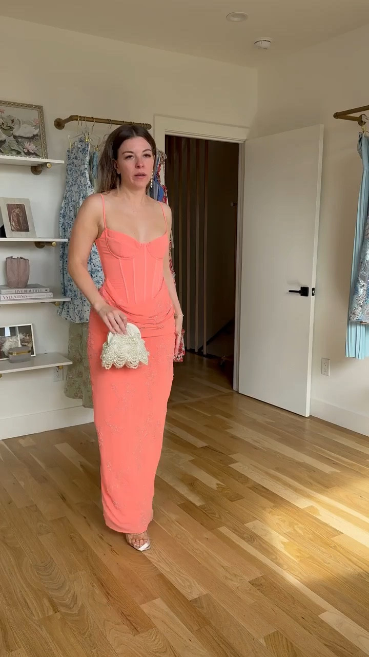 styling wedding guest spring dresses

i did my normal size 2/small 
i sized down up in the SAU LEE to 4

vici code: emerson30 

Wedding guest
Formal event
Black tie
Pleated
Summer party
Special occasion
Nighty

#LTKStyle #LTKFormal #LTKDress