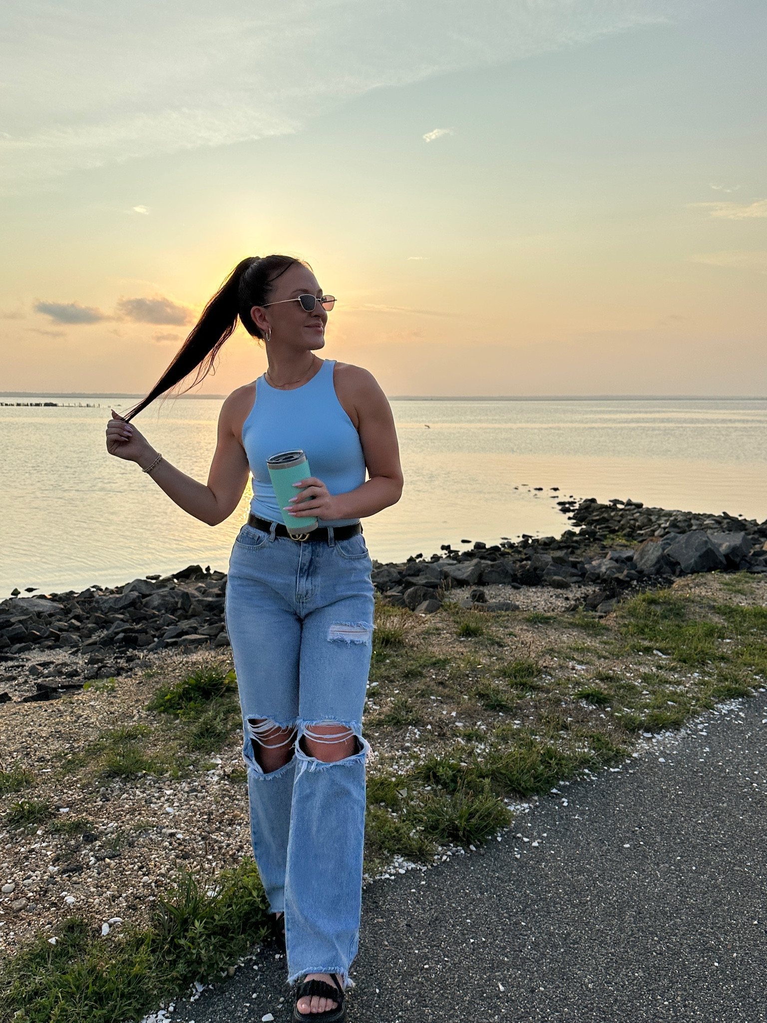 Summer sunsets and cold drinks 

Blue bodysuit| ripped jeans| chunky sandals| trendy sunglasses| Amazon fashion| shein fashion| yeti 

#LTKstyletip #LTKFind #LTKSeasonal