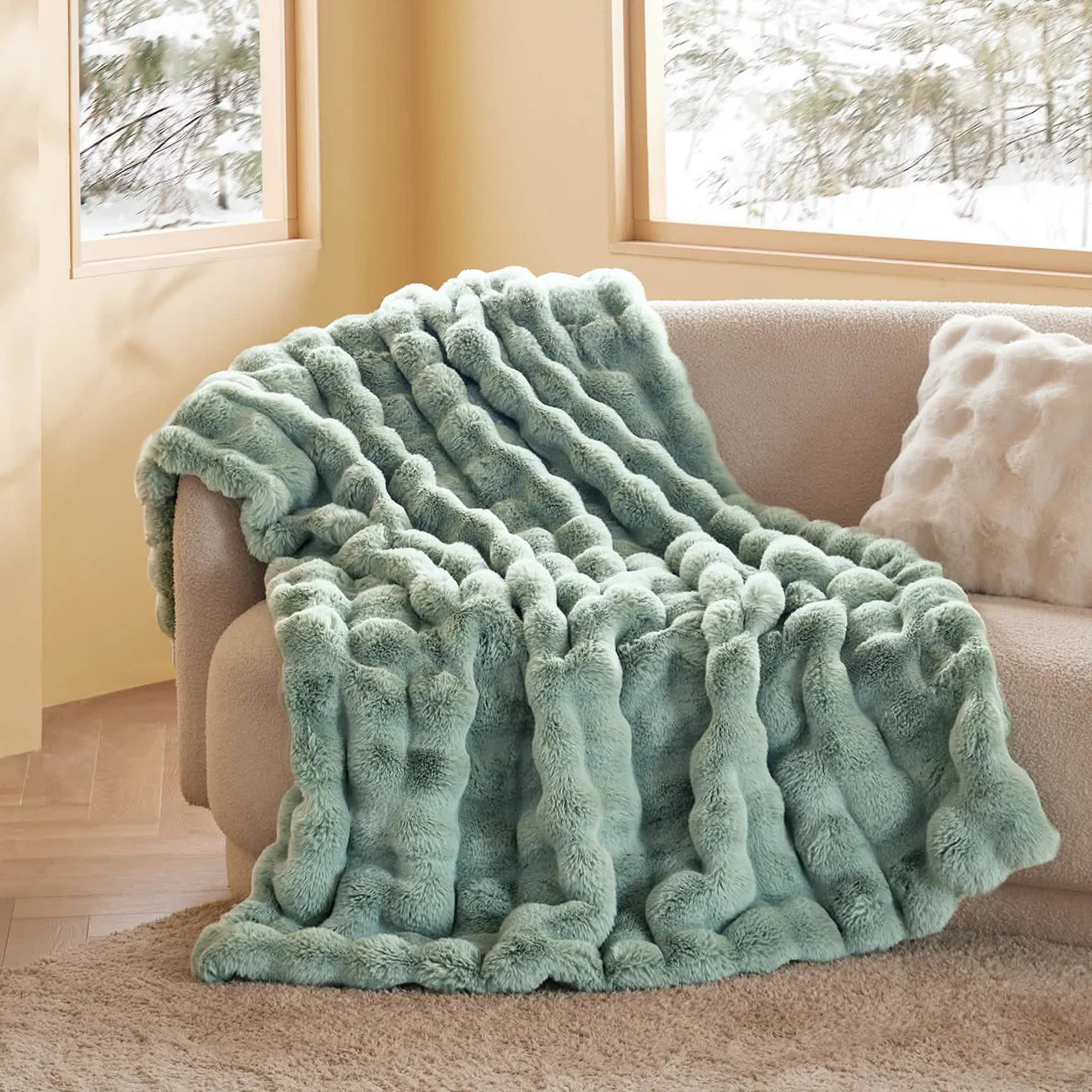 Bubble Faux Fur Blanket | Bedsure