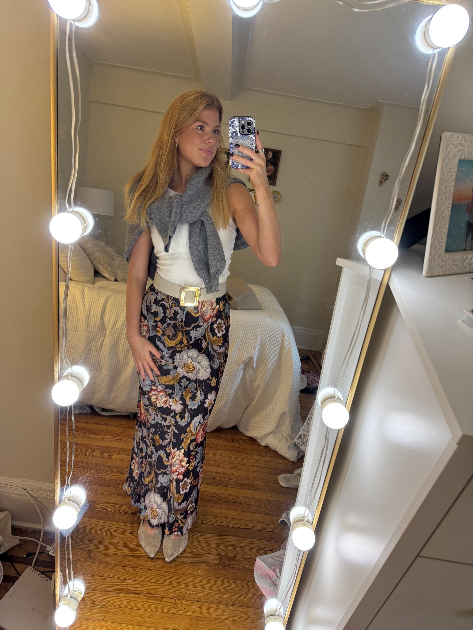 fun fall patterned maxi skirt!

#LTKStyleTip #LTKSeasonal #LTKWorkwear