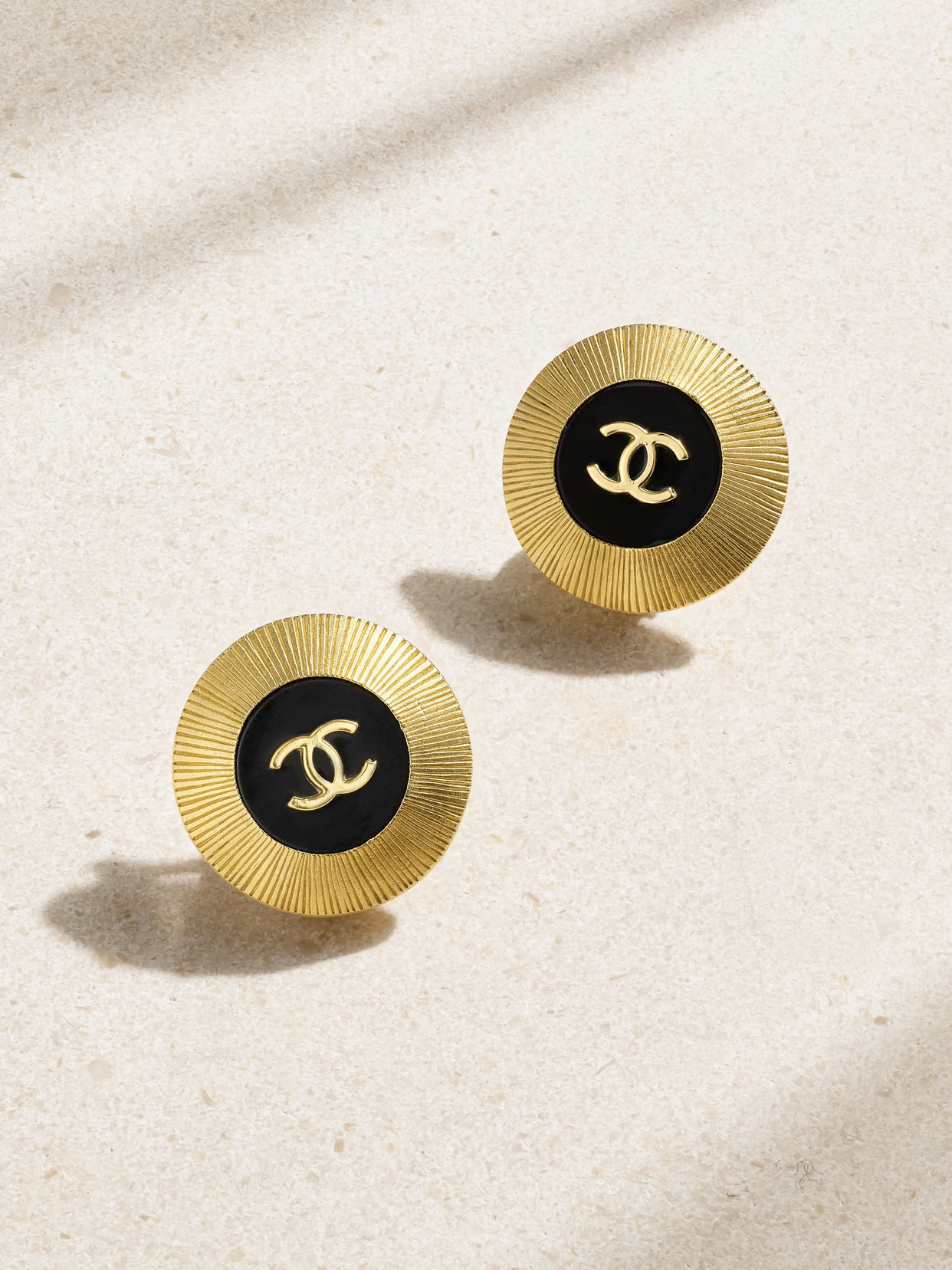 VINTAGE CHANEL - Gold-plated And Enamel Clip Earrings - One size | NET-A-PORTER (US)