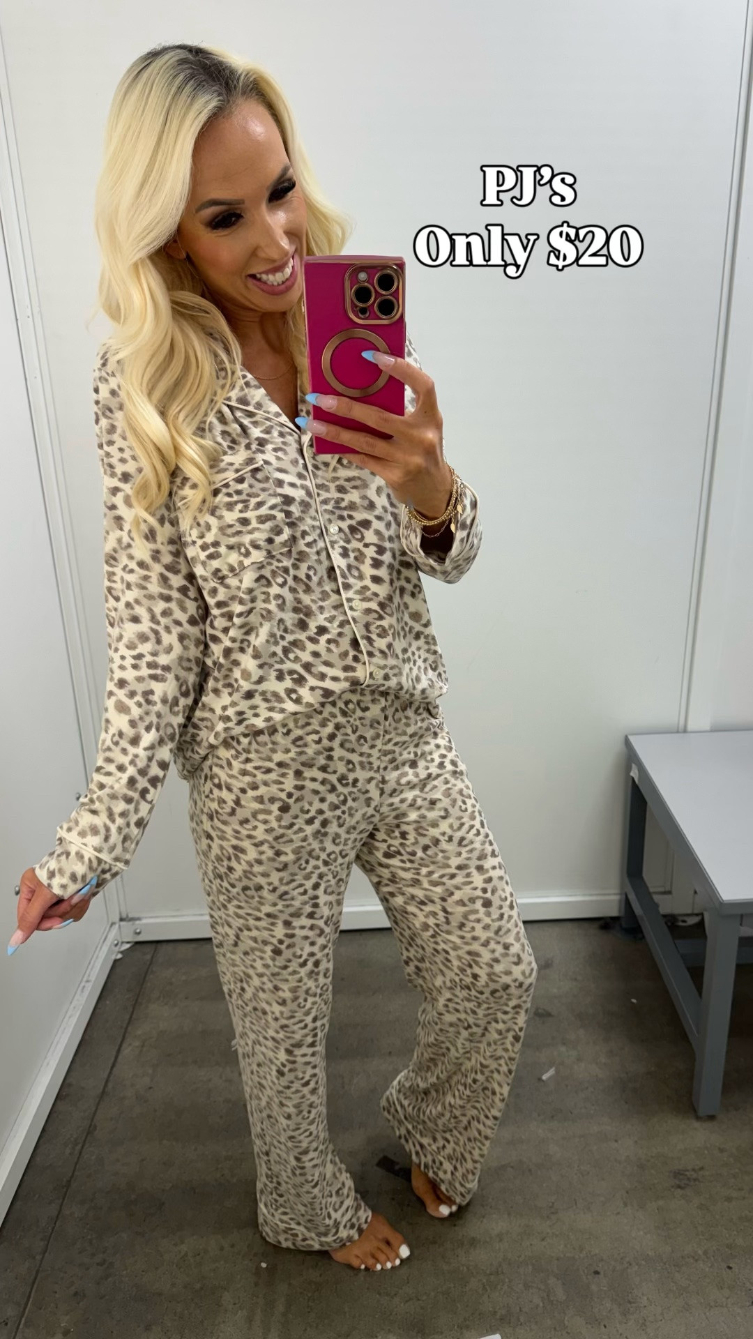 Leopard print pajamas for only $20! 🐆🤎 This matching pajama set has a long-sleeve button-front top and wide leg pants. so cute for cozy mornings and relaxing nights at home! Love an affordable sleepwear find that doubles as cute loungewear. Shop the set below! 🛍️