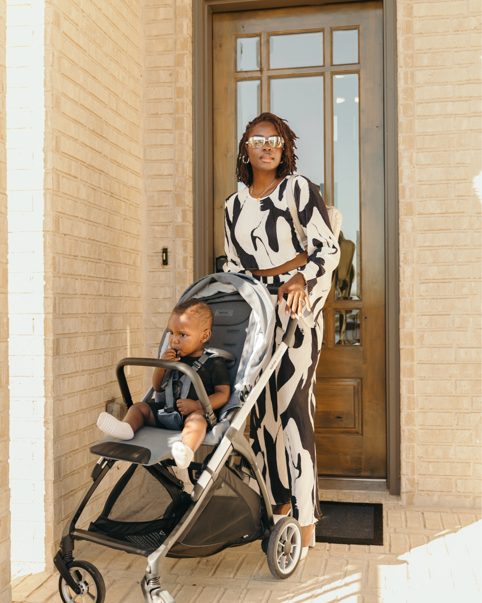 A fab mom on the move ✨ 

#LTKStyleTip #LTKItBag #LTKFallSale