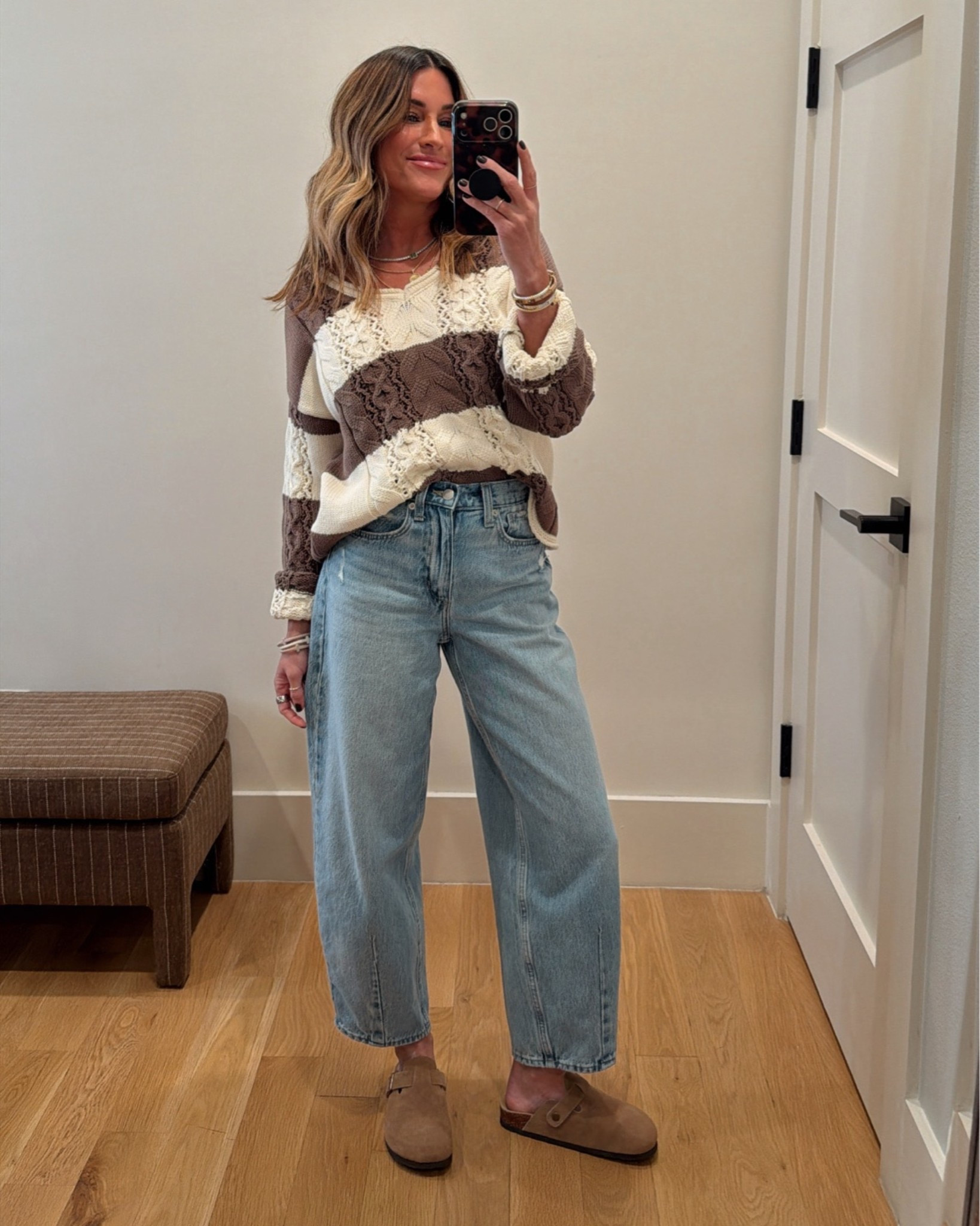 Another cute sweater option from Target! 
Size small. 
Fall outfit idea.