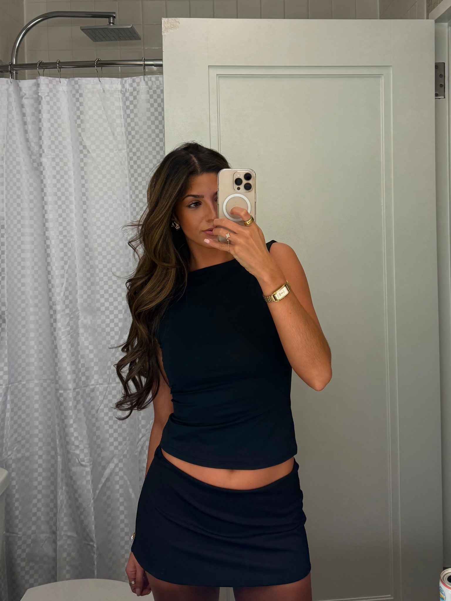 GNO fit 🖤🏙️📸


#GNOfits #GNO #ootn #blackminiskirt #ltkfits

#LTKBeauty #LTKStyleTip #LTKU