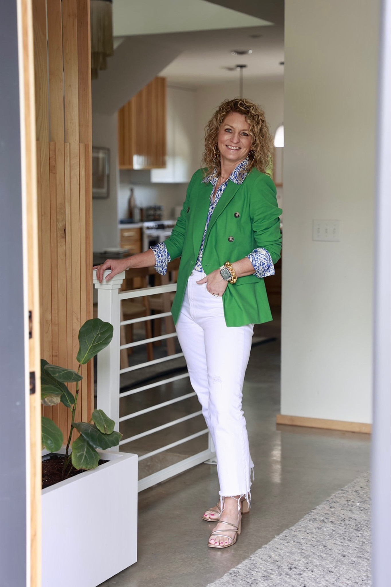 💚💙🤍

#LTKSeasonal #LTKstyletip #LTKworkwear