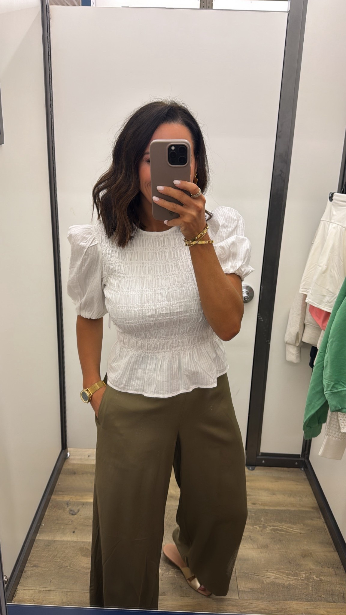 If you need new work outfits… this is a good one 🤍 So comfy but still looks put together.

#workwear #officeoutfit #casualchic #springstyle #workoutfitideas #ltkoutfits #ltkstyle


#LTKWorkwear #LTKPetite #LTKmomlife