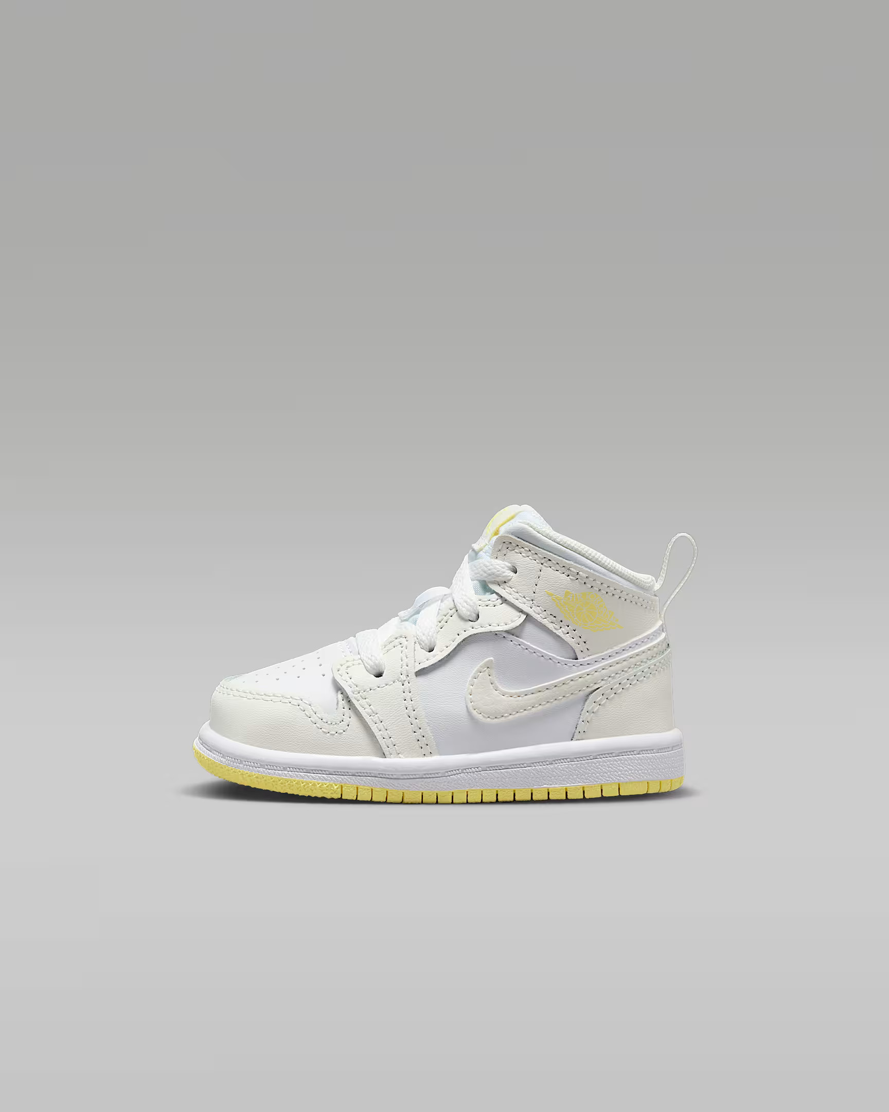 Jordan 1 Mid | Nike (US)