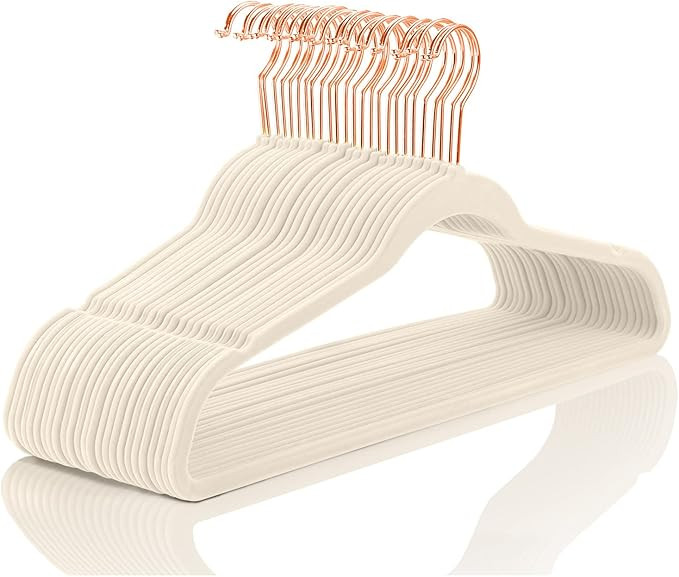 MIZGI Premium Velvet Hangers (50 Pack) Heavy Duty - Non Slip Felt Hangers - Velvet Suit Hangers I... | Amazon (US)