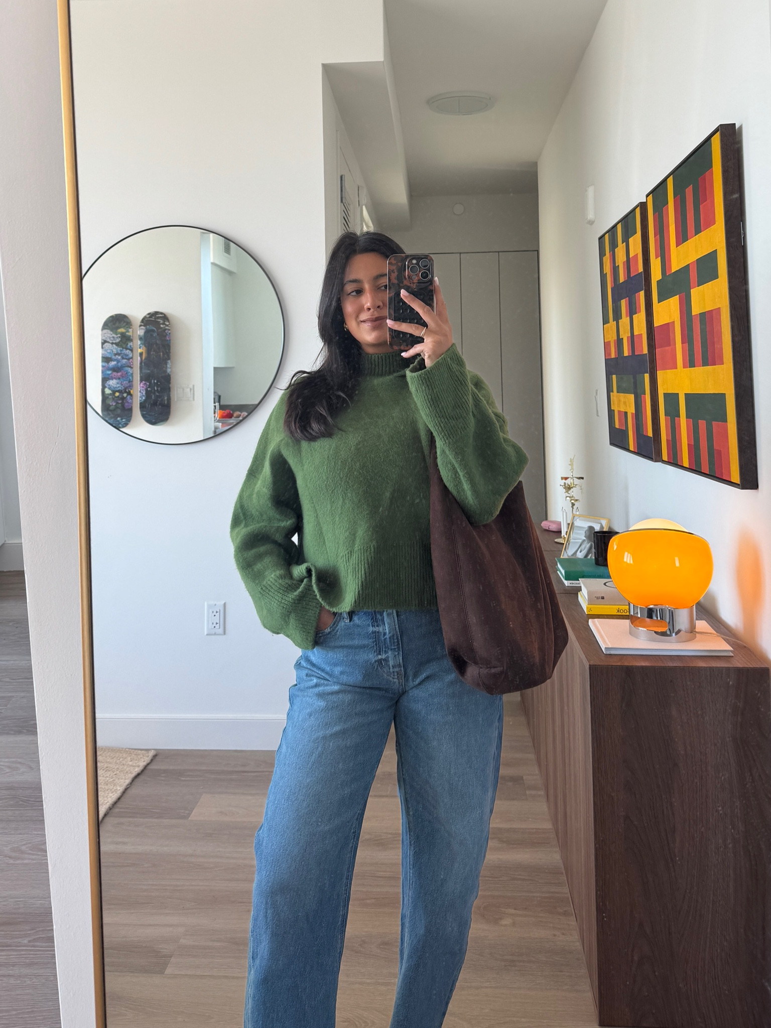 obsessed with this new purse I got from gap! It’s huge and fits so many things 

#LTKGiftGuide #LTKSeasonal #LTKItBag