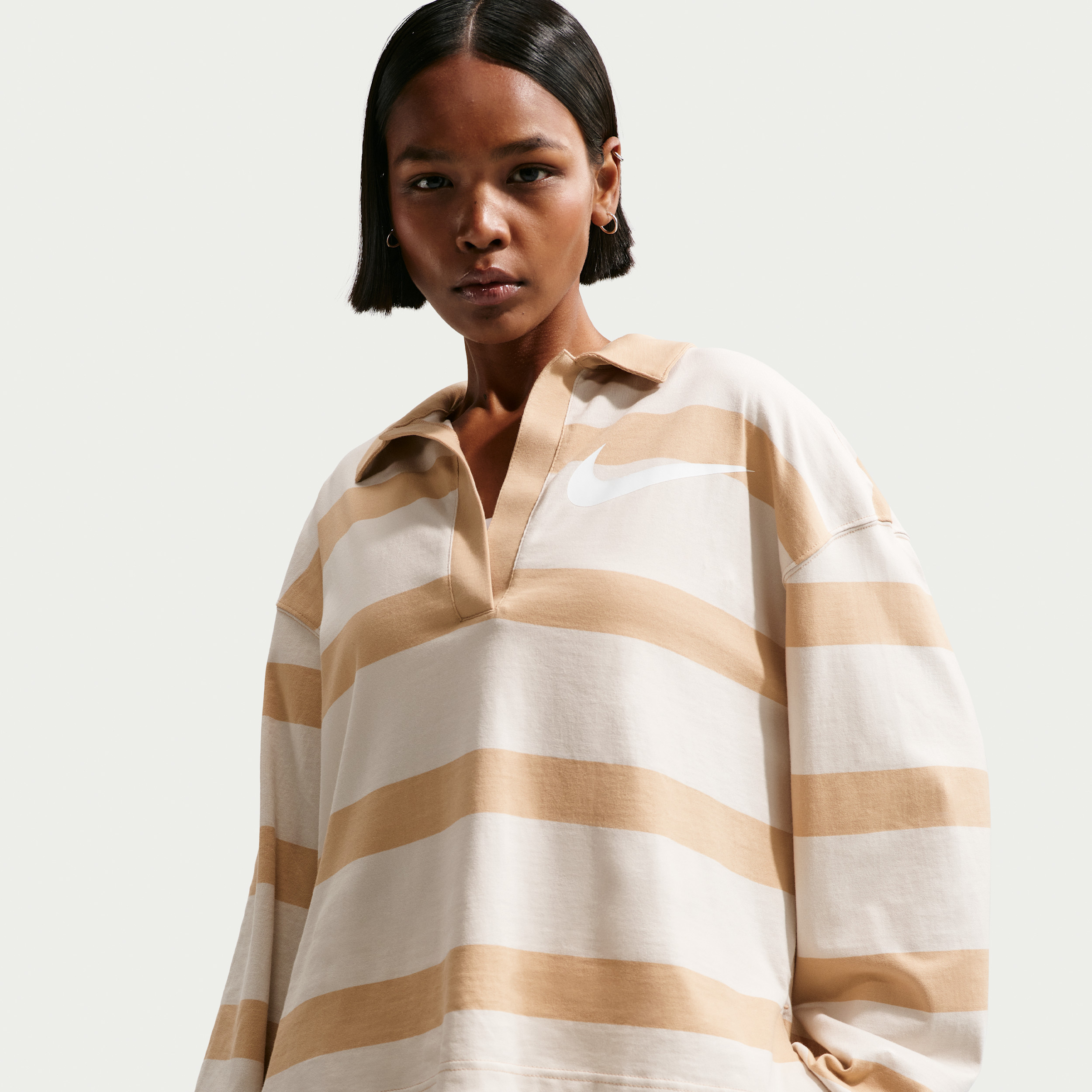 Women's Nike Sportswear Oversized Top in Grey | IQ0440-072 | Nike (US)