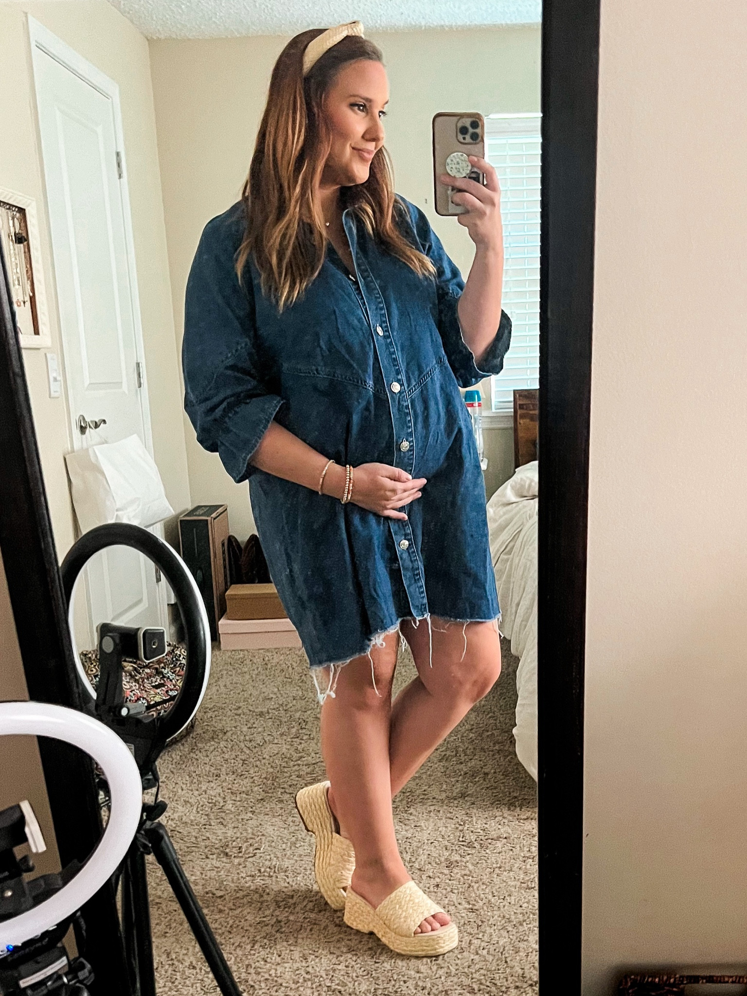 The cutest maternity outfit 🤍

#LTKShoeCrush #LTKBump #LTKStyleTip