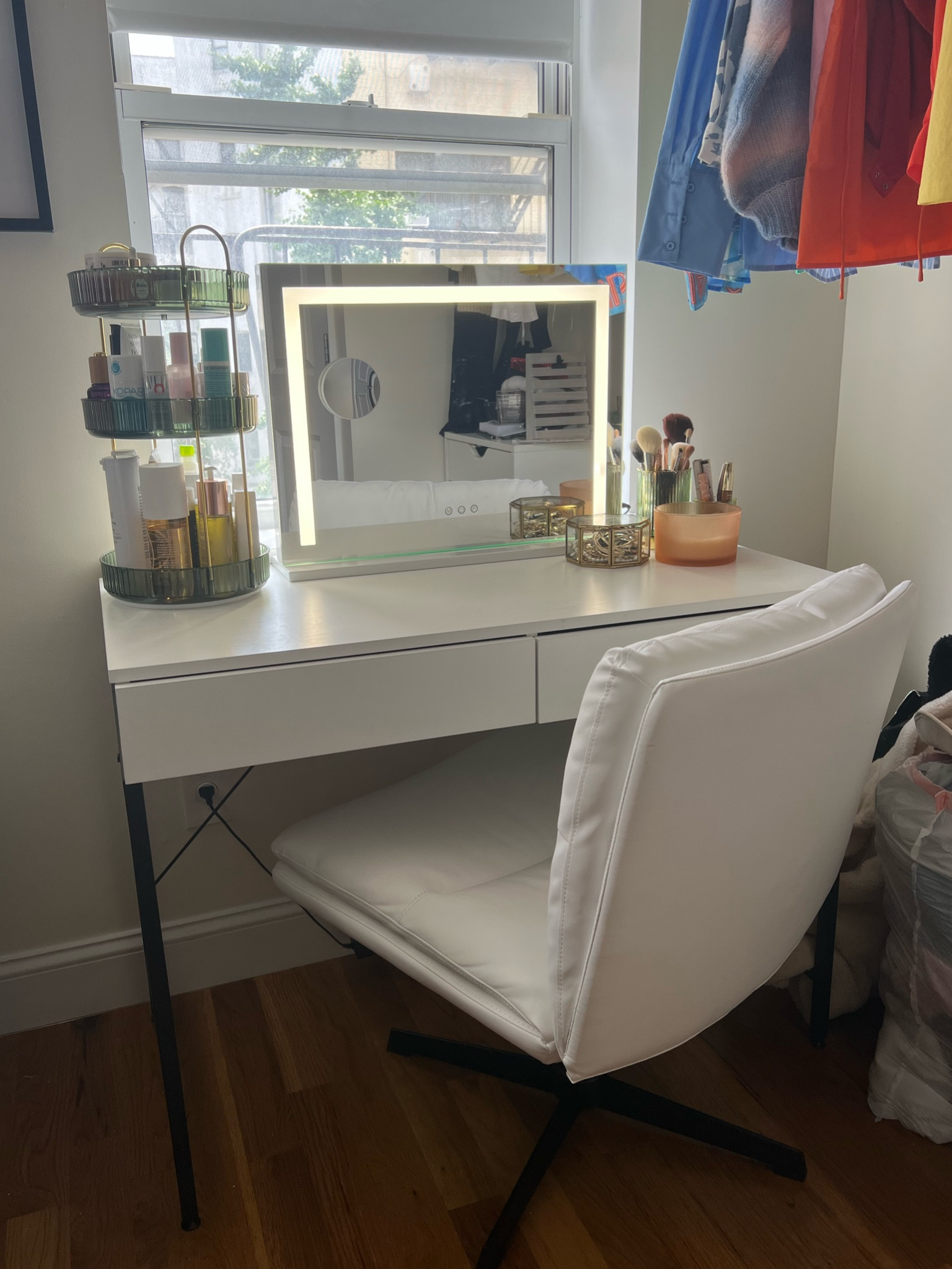 My makeup vanity 

#LTKBacktoSchool #LTKFind #LTKxPrimeDay