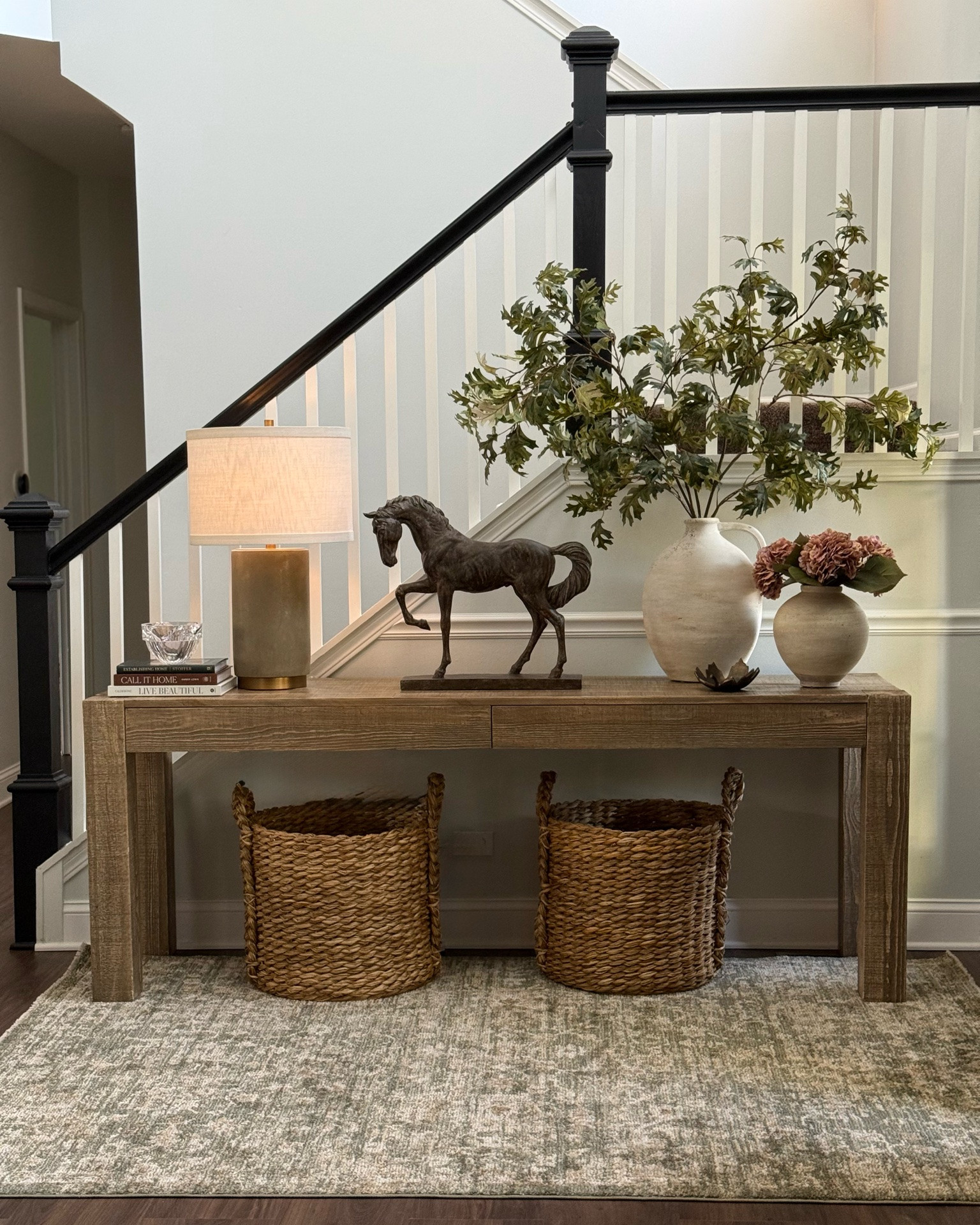 Foyer Augtober refresh, leaning into blush and greens.

#LTKHome #LTKSeasonal