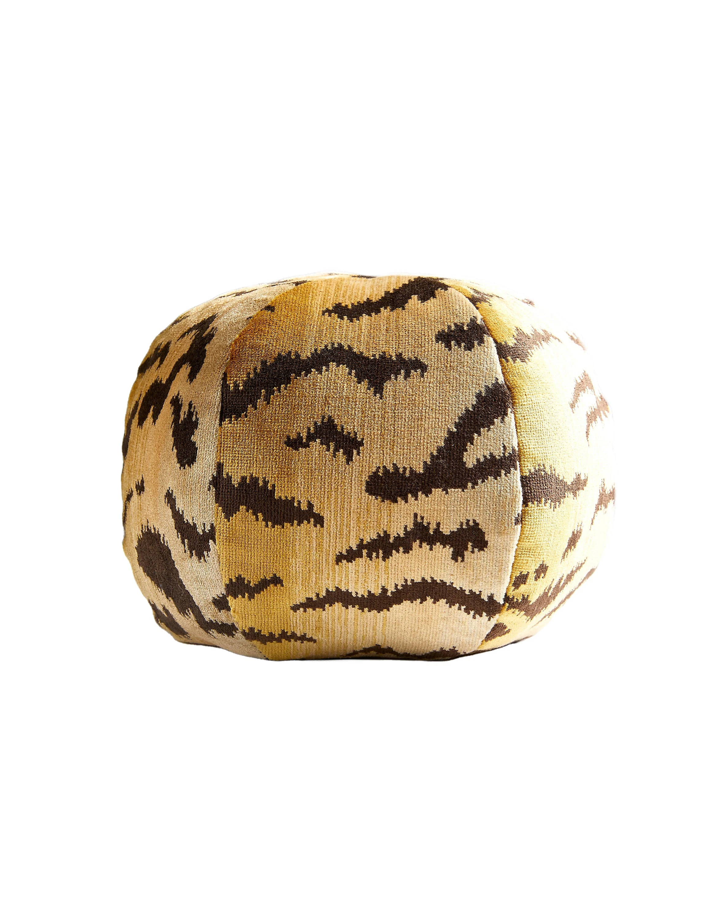 Tigre Sphere Pillow | Stark Carpet