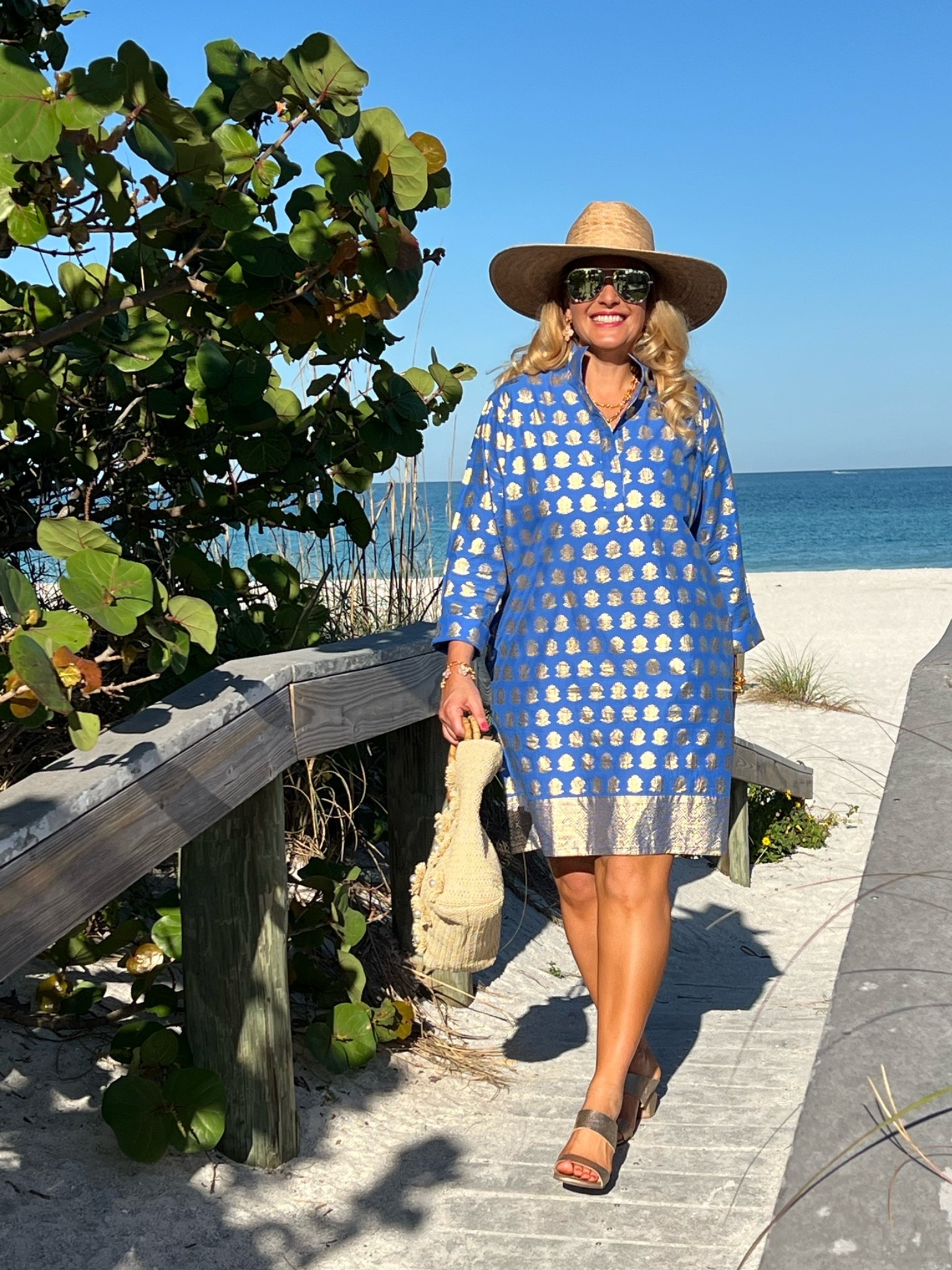 🏝️BEACH VACAY LOOK: #ad This Jude Connally dress is stunning! #judeconnally @judeconnally

💙It’s 100% cotton, functional side pockets and has an inside lining. Soft, lightweight, chic and so stylish. OBSESSED! 

💙It comes in several colors and patterns too. Wearing a medium and fits true to size. Available in sizes XS-XXL.

#enjoythecompliments #preppystyle #beachvacation

#LTKSeasonal #LTKOver40 #LTKSaleAlert #LTKMothersDay #LTKTravel #LTKgrwm #LTKootd #LTKMidsize #LTKSwim