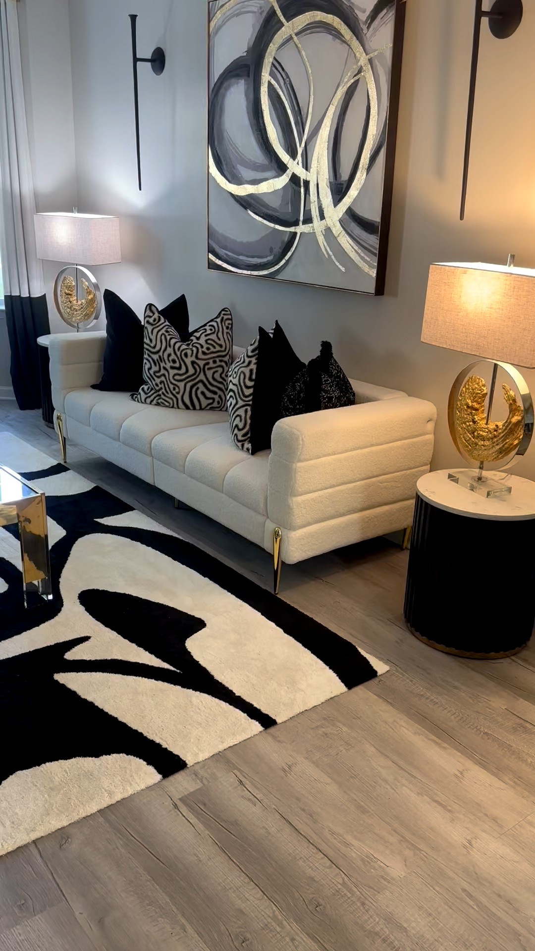 Exquisite!!!! Beautiful and comfortable boucle fluted sofa.🔥