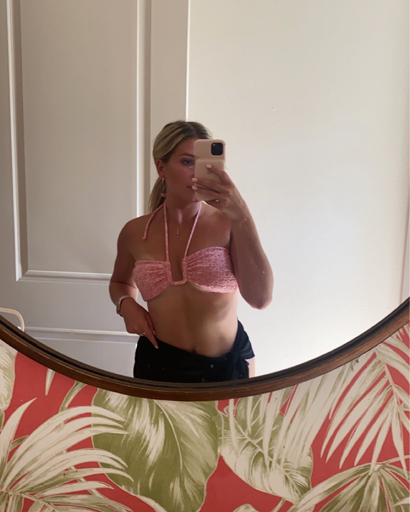 summer outfit , bathing suit , spring break fit , spring break bathing suit , swim suit , Devon Windsor bathing suit , bikini , bikini top, pink bikini , pink swim 

#LTKfit #LTKFind #LTKSeasonal