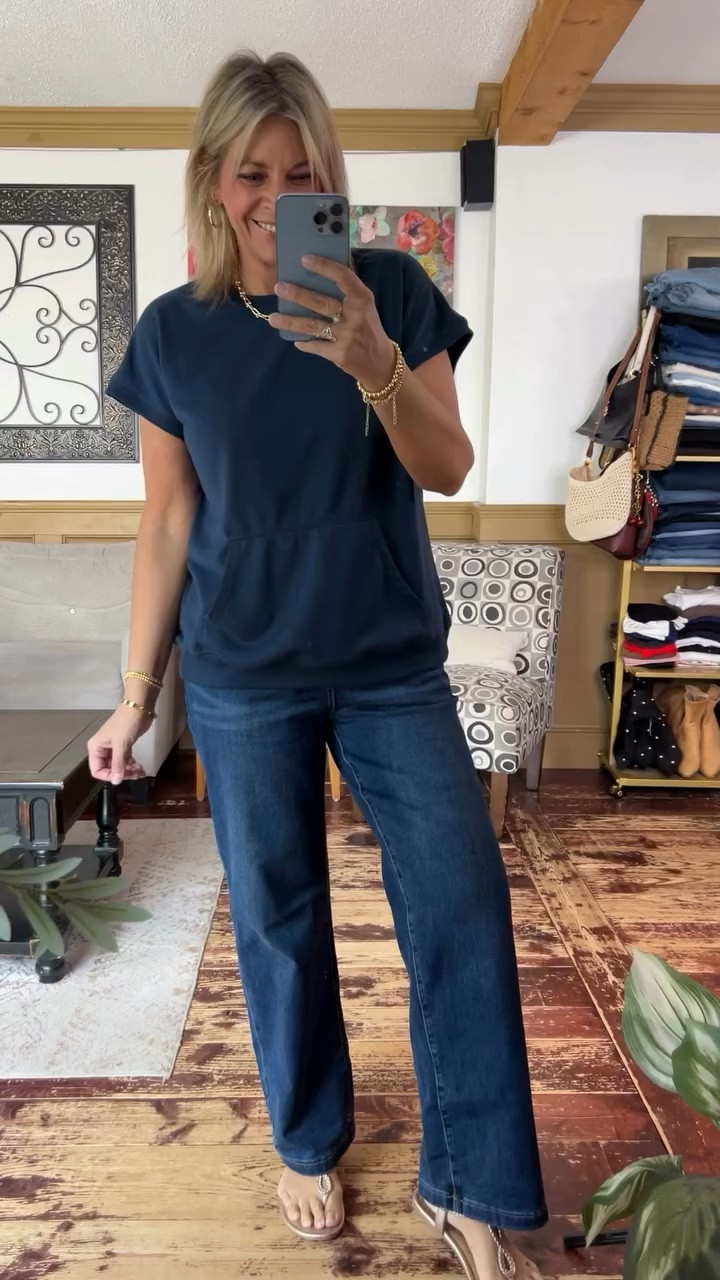 Top size large, jeans size 12

#LTKOver40 #LTKMidsize #LTKSaleAlert