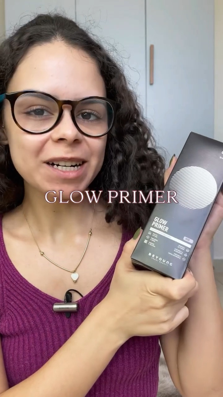 Glow primer beyoung, esse ainda na embalagem antiga que não era muito boa. Mas a mudança de embalagem foi tudooo!

#TeoriaNaPraticaLTK

#LTKbeauty #LTKbrasil