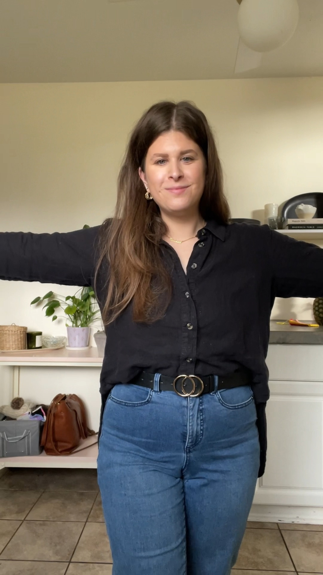 How to wear the belts



#LTKfindsunder100 #LTKstyletip #LTKfindsunder50