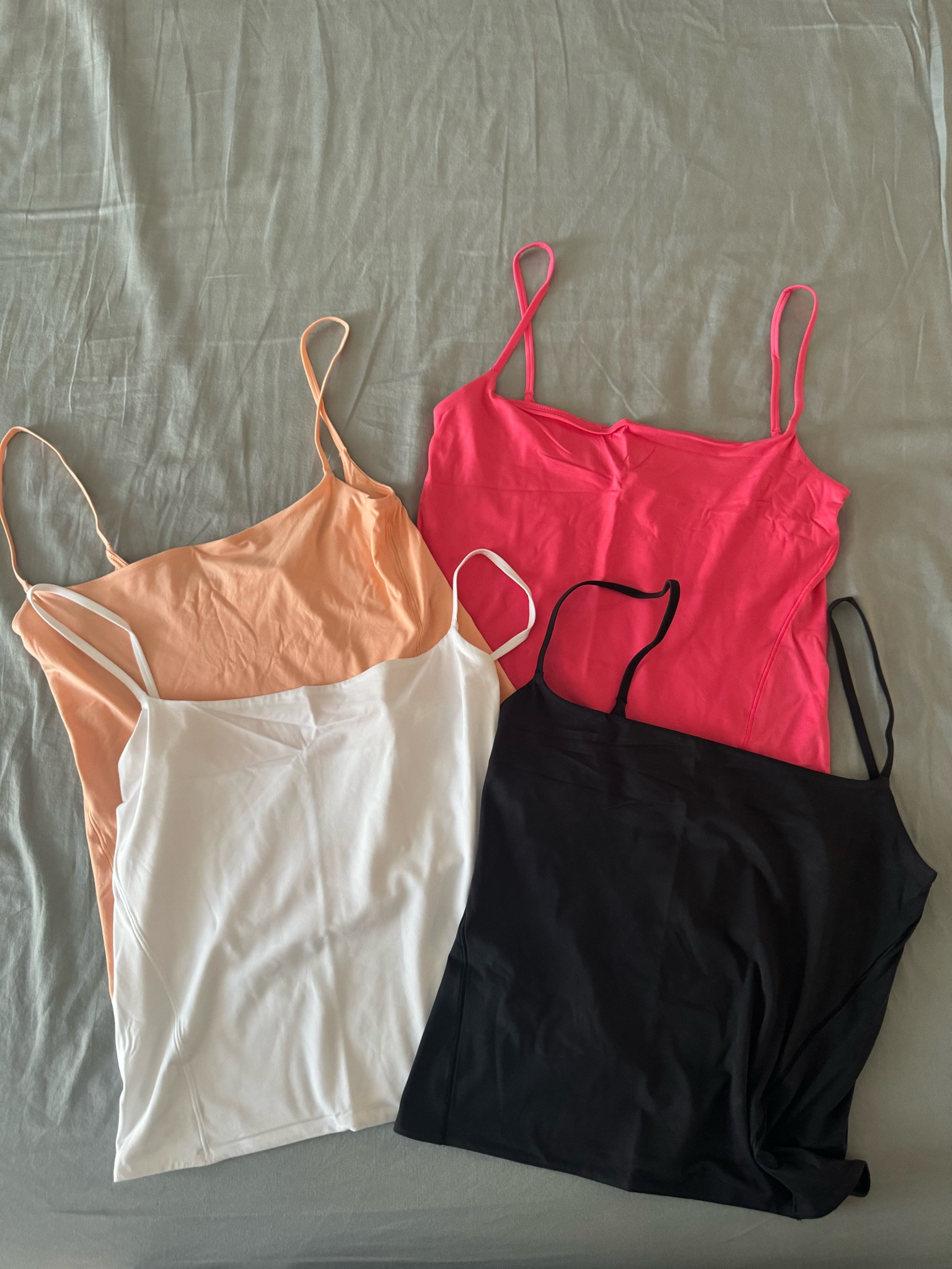 the SOFTEST tank I have ever felt 
I bought one and I instantly purchased 3 more 😅

#LTKActive #LTKFindsUnder50 #LTKStyleTip