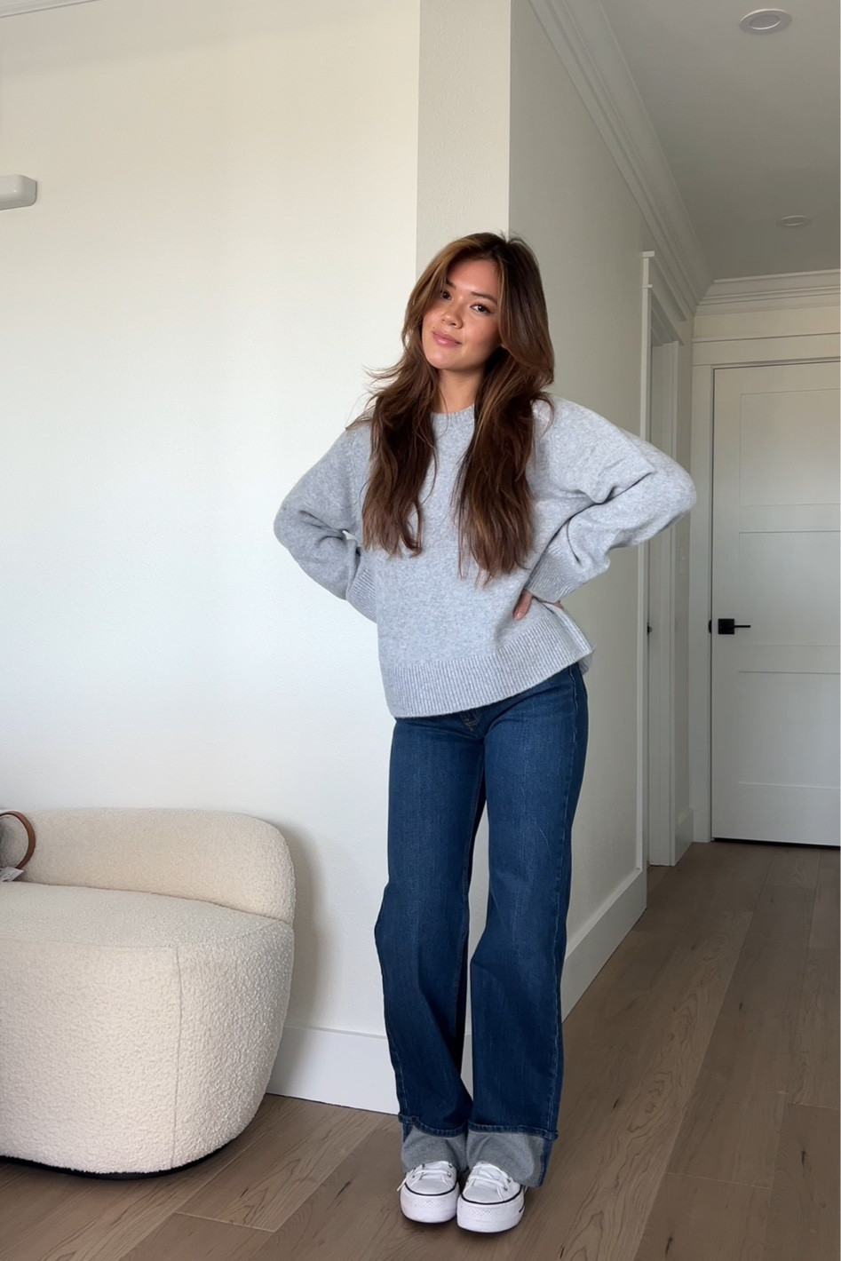 fall outfit idea. jeans high rise 90s “dark with cuff” size 24R 🍁 #fallstyle #falloutfit  

#LTKSeasonal #LTKStyleTip