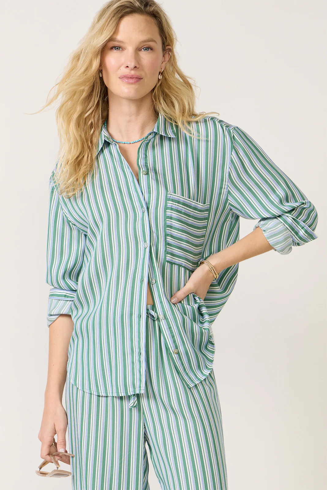 CLOTH AND STONE Women's Oversized Button Down Shirt, Size Large, Green | Evereve