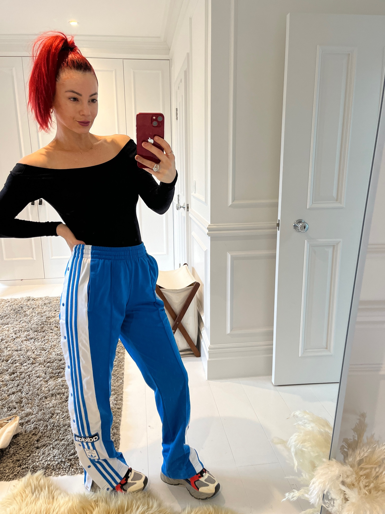 blue adidas tracksuit pants free people black off shoulder top steve madden trainers 

#LTKSpringSale #LTKfitness #LTKSeasonal