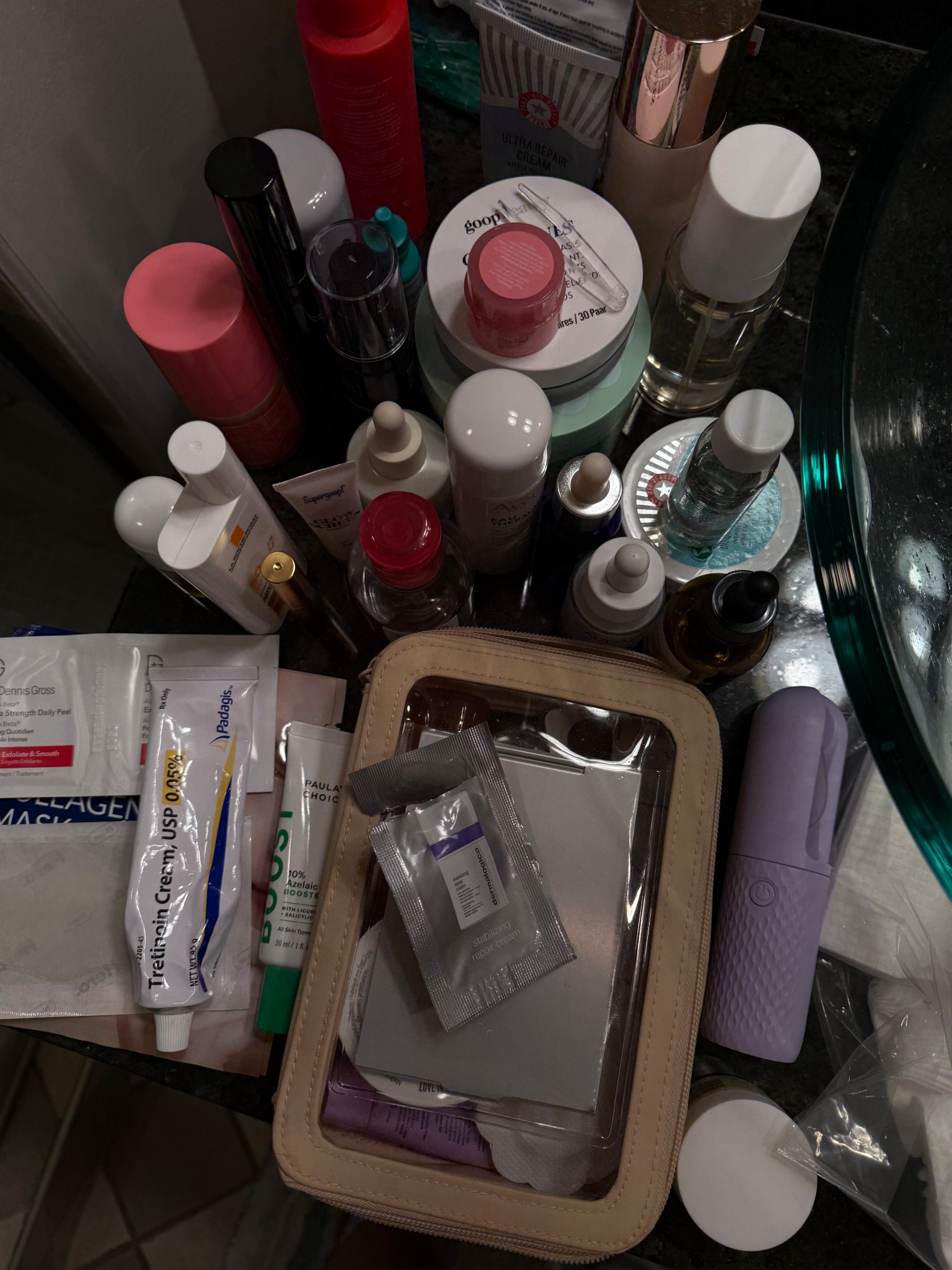 Morning skincare routine haul with some major Black Friday sales! 🧴🧖🏼‍♀️

#LTKmorningroutine #LTKCyberWeek #LTKselfcare