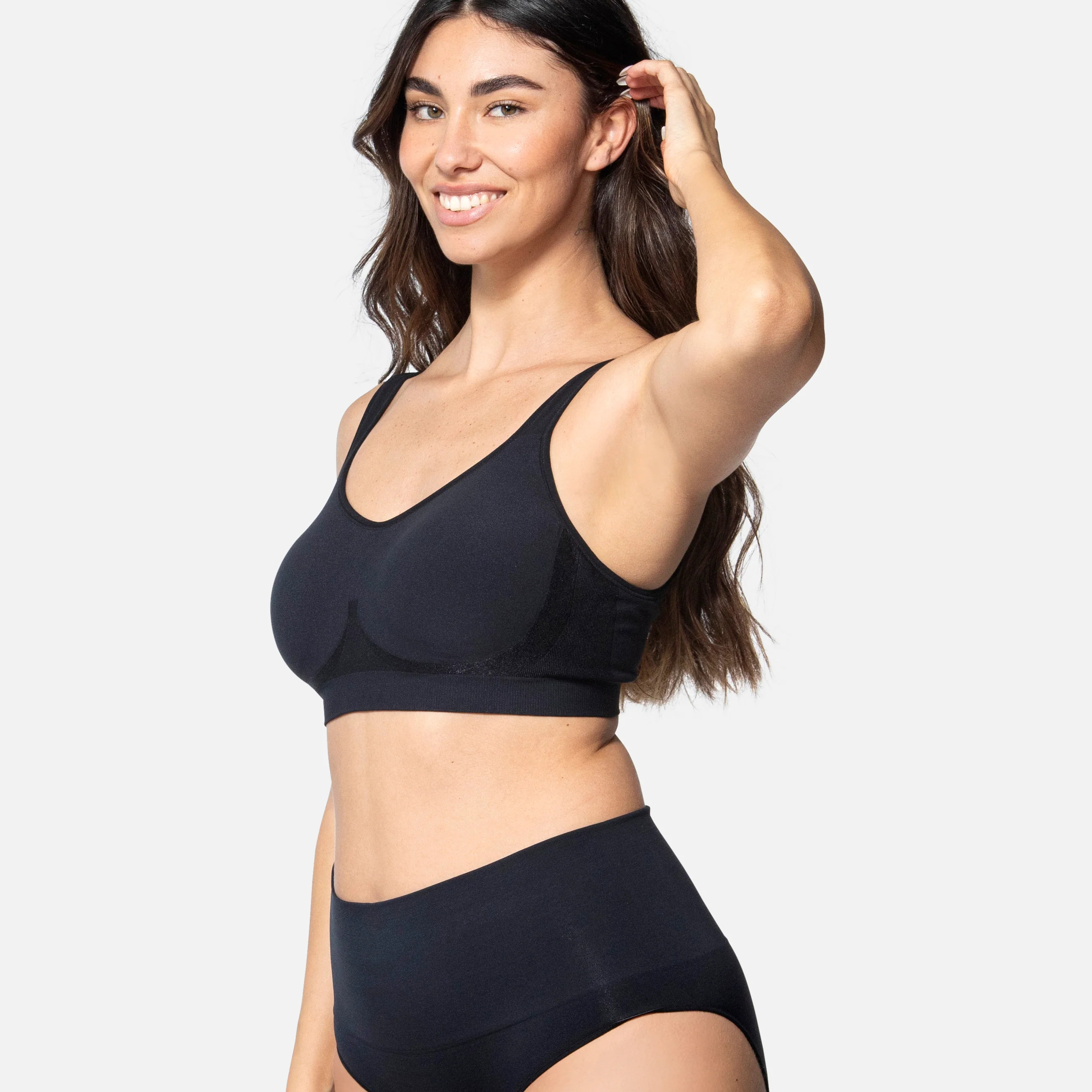 The Comfort Shaping Bra Black | Underoutfit