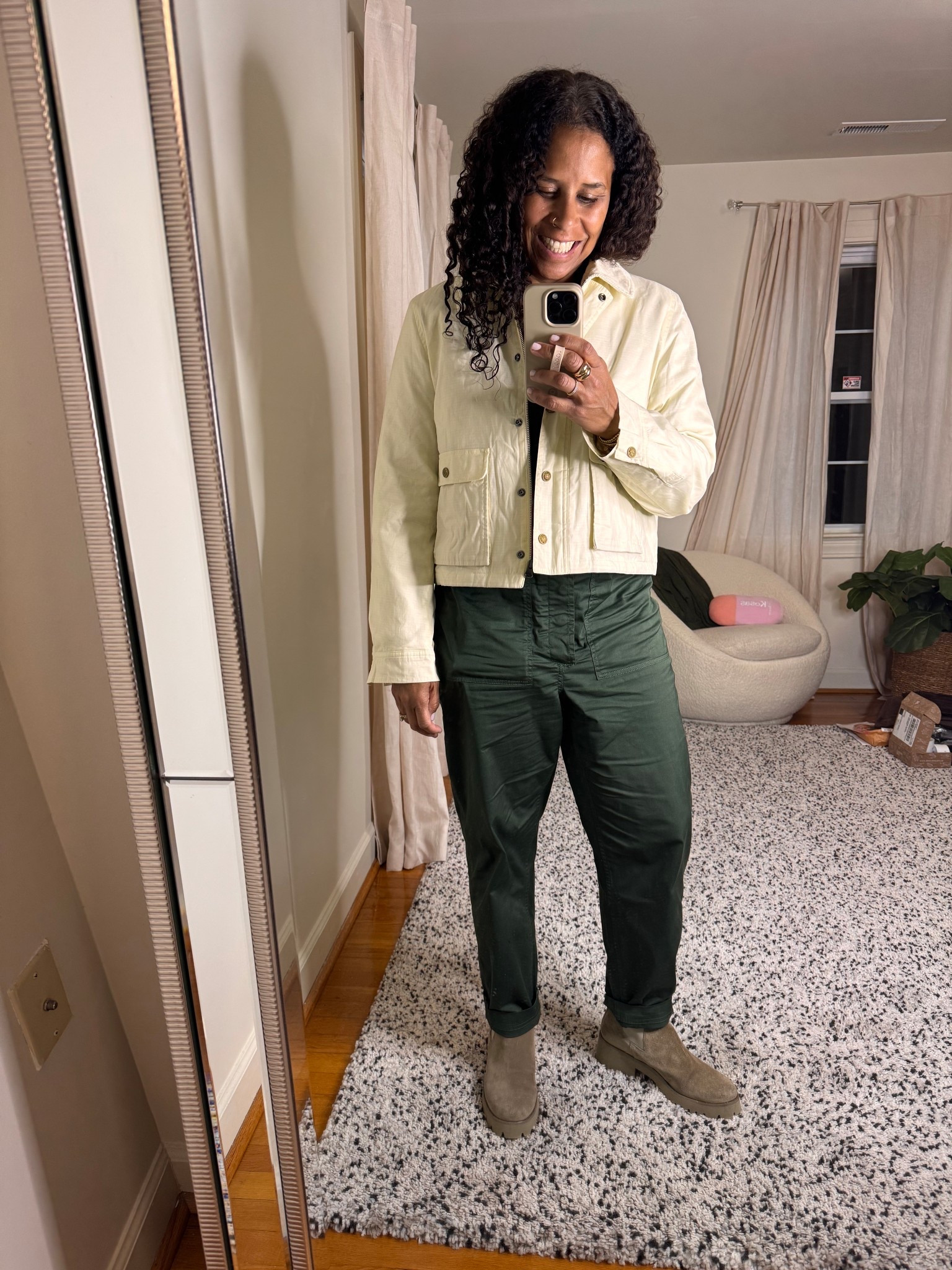 When you feel good! 
Barn jacket tts @jcrew
On sale 
Overalls @alexmillny tts 
Boots @fredasalvador size up half a size 
Use code 10HGC for first time buyers 

#LTKStyleTip #LTKSeasonal