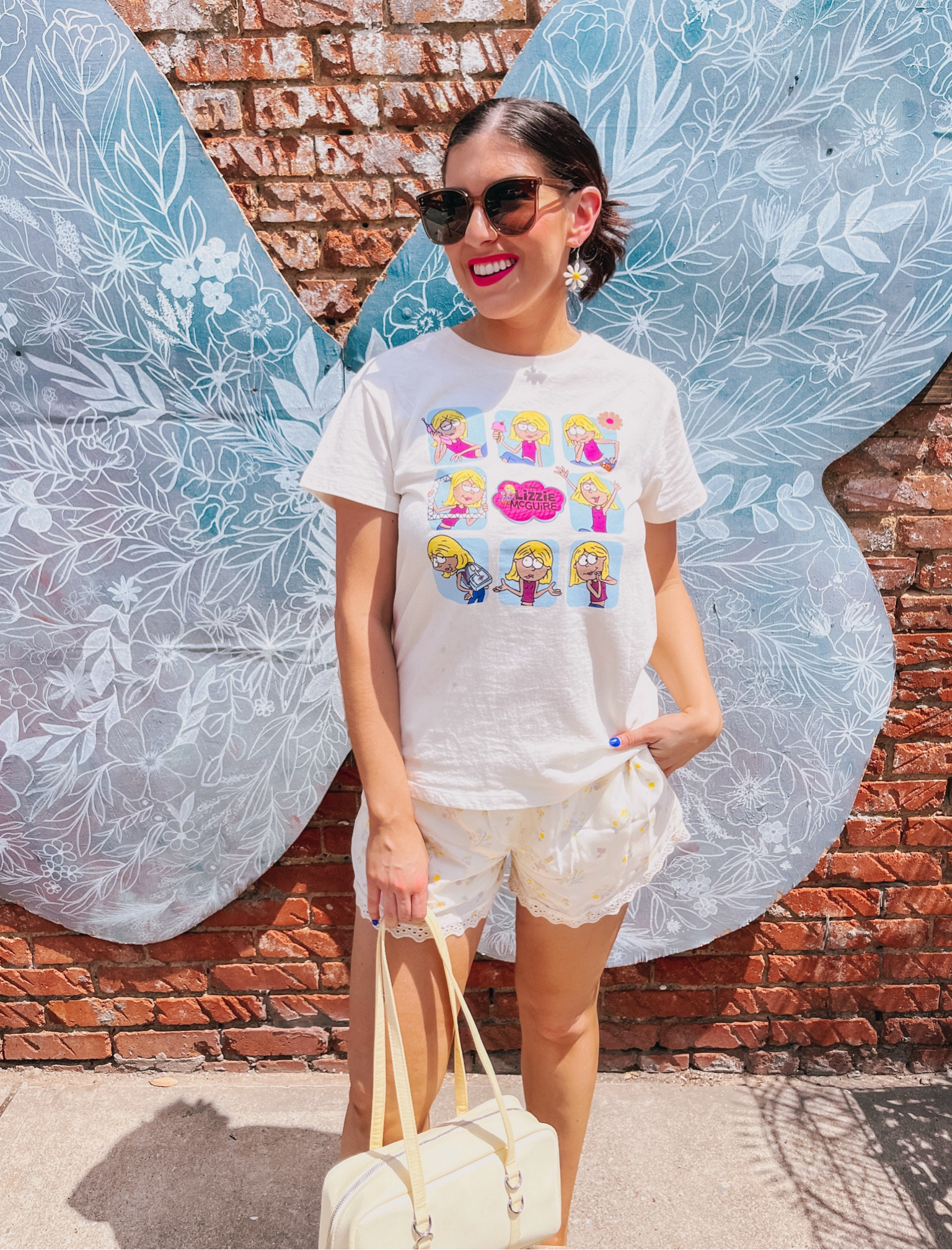 Cute Summer Outfit from Target 💛🤍☀️ Floral Lace Trim shorts with little yellow flowers and a nostalgia Lizzie McGuire tee 🌼 Yellow handbag is also Target. 




#LTKTravel #LTKootd #LTKSeasonal