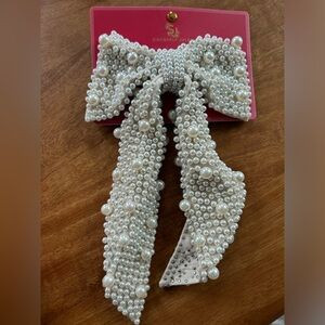 Sincerely Jules Viral Pearl Bow Hairclip | Poshmark