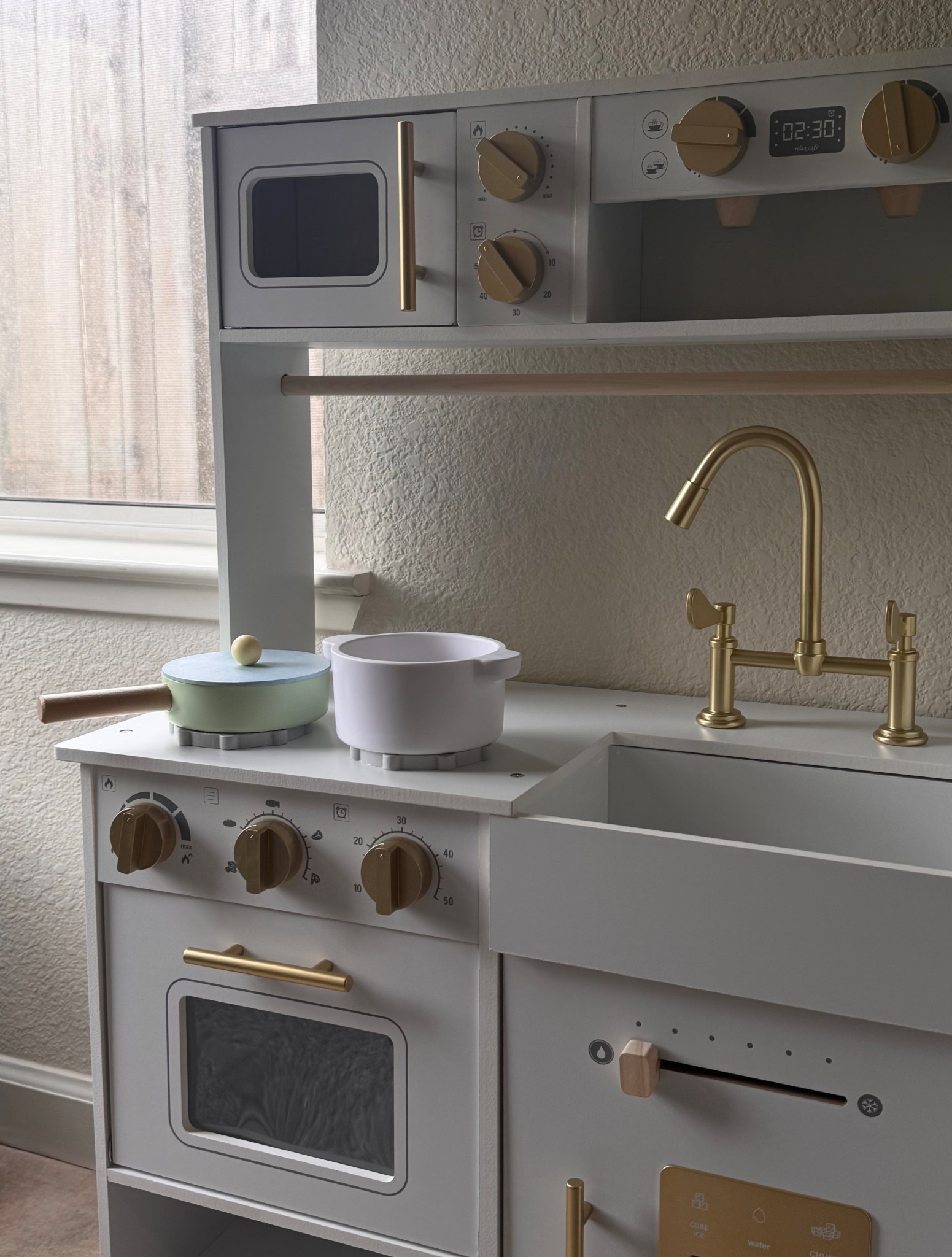 play kitchen for babies 👩🏼‍🍳🧑🏼‍🍳



#LTKBaby #LTKHome #LTKKids