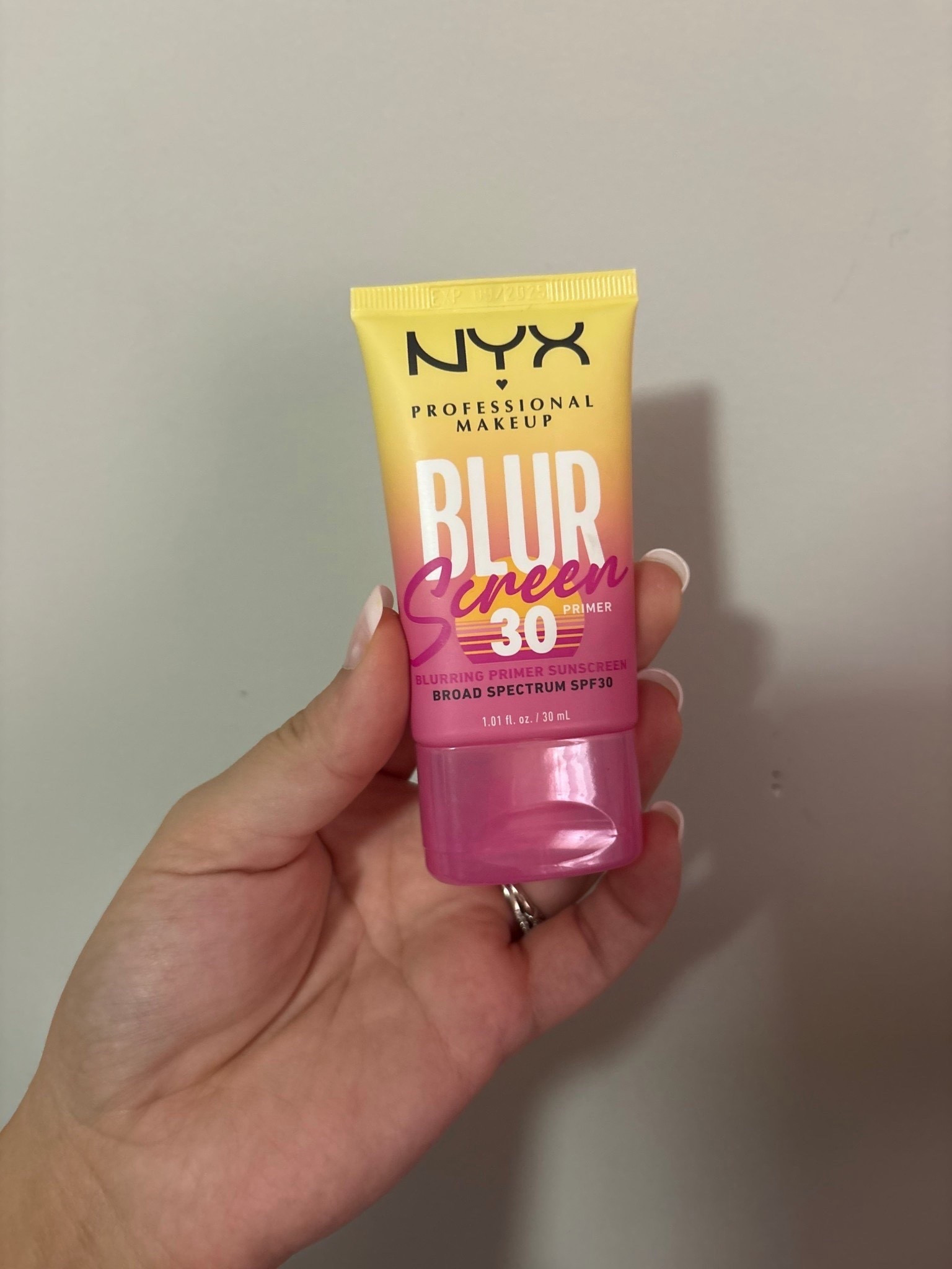 The perfect drugstore product for a light makeup summer day! And spf 30! 

#LTKBeauty #LTKSeasonal

#LTKBeauty #LTKSeasonal #LTKgrwm