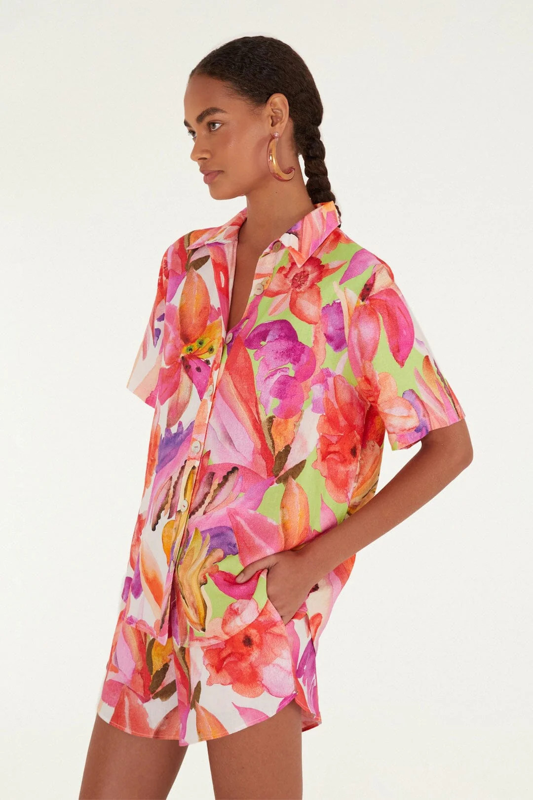 Multicolor Artsy Flora Lenzing Ecovero Euroflax Shorts | FARM Rio | FarmRio (US)