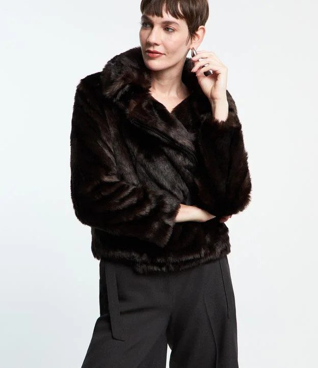 Casaco Biker com Pelo Artificial e Fechamento em Zíper Marrom | Renner (BR)