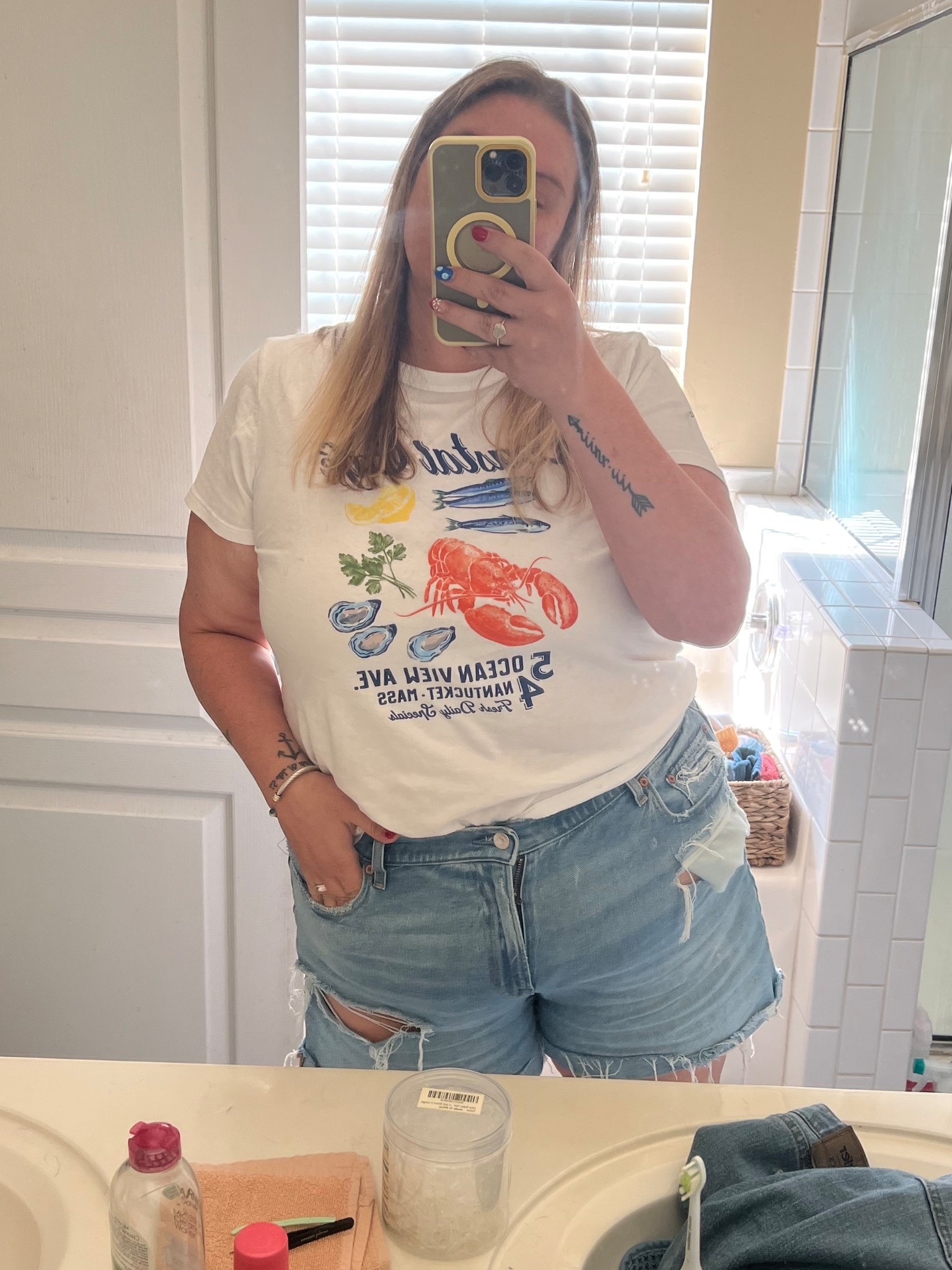 My two favorite shops right now are American Eagle and Old Navy. ❤️🤍💙

#LTKSeasonal #LTKStyleTip #LTKPlusSize