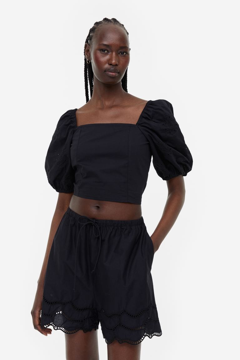 Puff-sleeved blouse | H&M (UK, MY, IN, SG, PH, TW, HK)