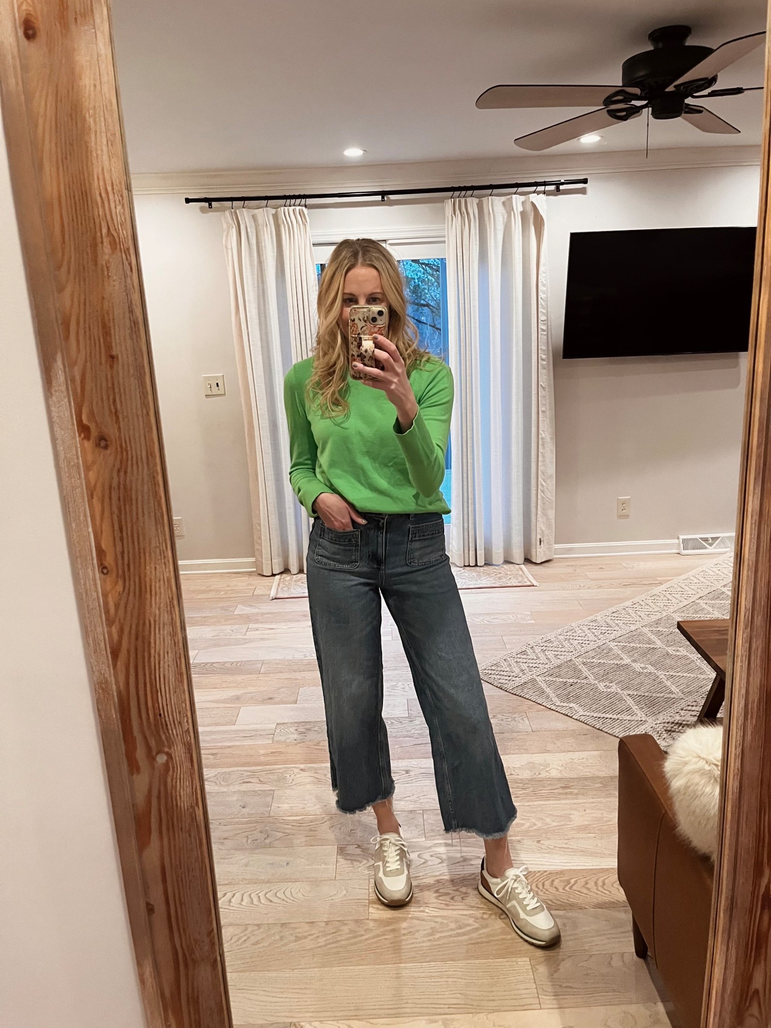 Cozy in green 🍀 This Walmart ‘fit is an easy, affordable pick for St. Patrick’s Day style. 

#walmartfinds #casualstyle #stpatricksday


#LTKSeasonal #LTKFindsUnder50 #LTKootd