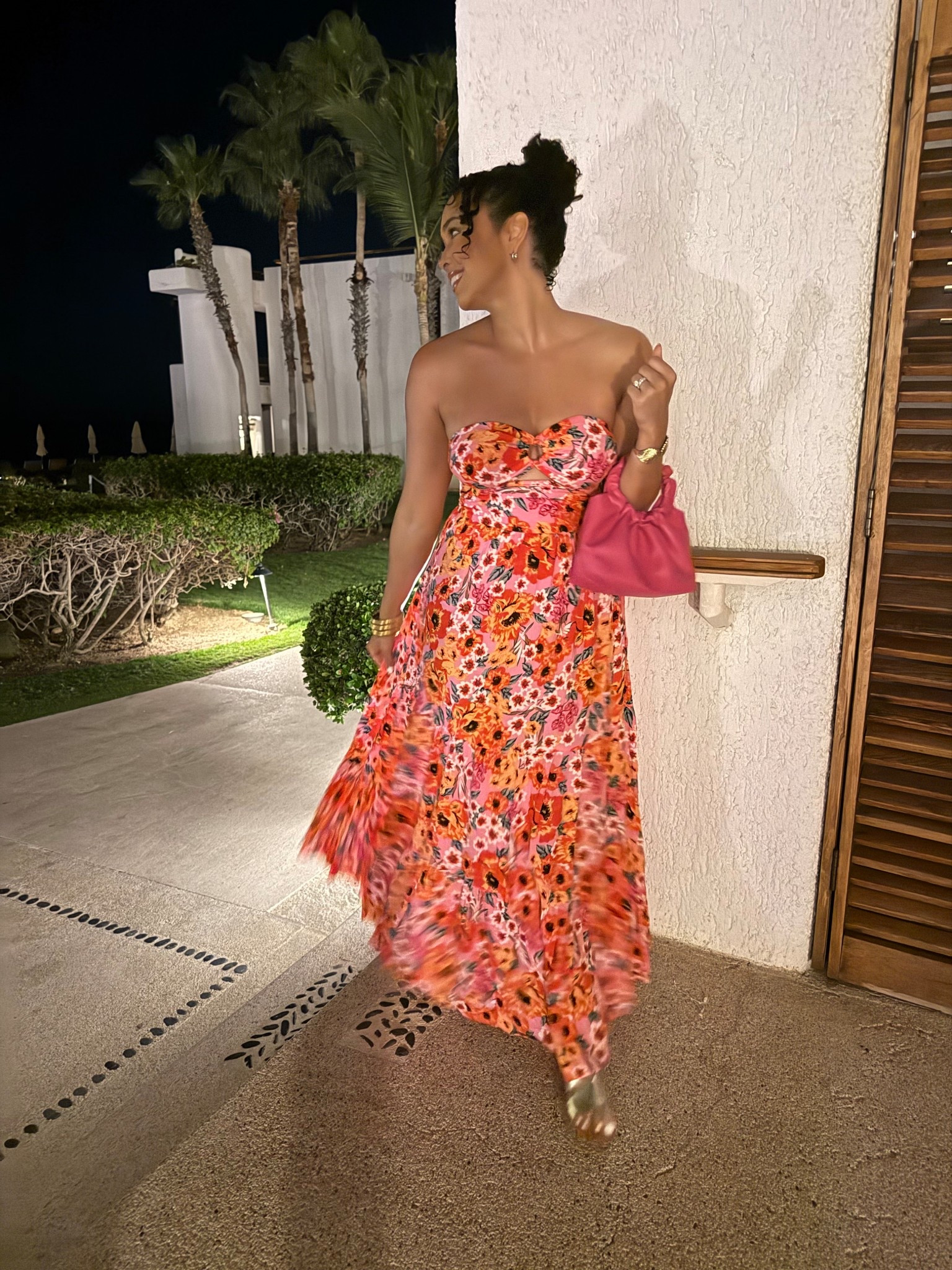 Loved the colors & floral print on this maxi dress! I am a 32D so had a little trouble fitting my chest but made it work because I thought this dress was gorgeous for Cabo! Date Night, Vacation Dress, Cabo Dress 🌺☀️

#LTKSeasonal #LTKTravel #LTKootd