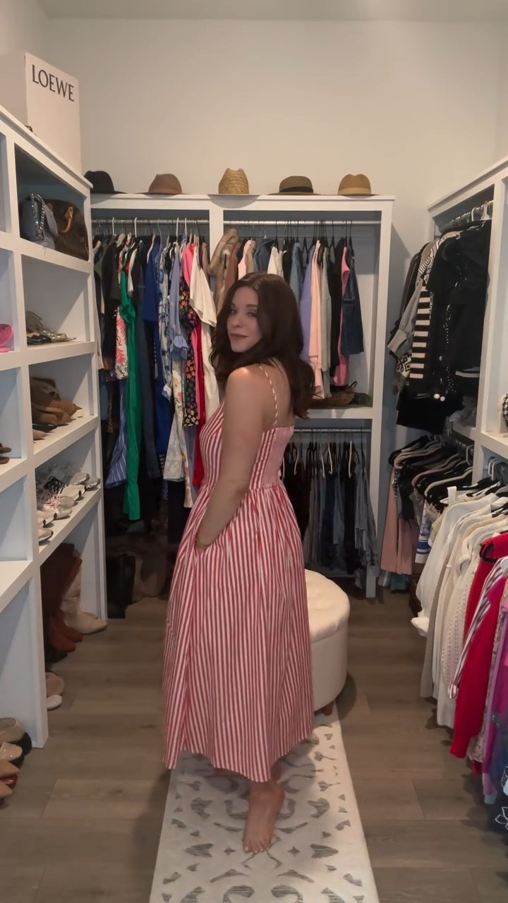 Such a darling summer dress! The versatility of wearing it as is or adding a button up knit sweater as a layering piece is👌🏻. Would be so cute to wear on vacation, Memorial Day, or the 4th of July! Comes in a blue stripe and solid black as well. Under $40 ♥️☀️♥️☀️

Like + comment RED and I’ll send links straight to your DM’s.

#summerdress #summerfashion #affordablefashion #versatility #fashionfinds #outfitideasforsummer #vacationdress #closettryons #momsofinstagram