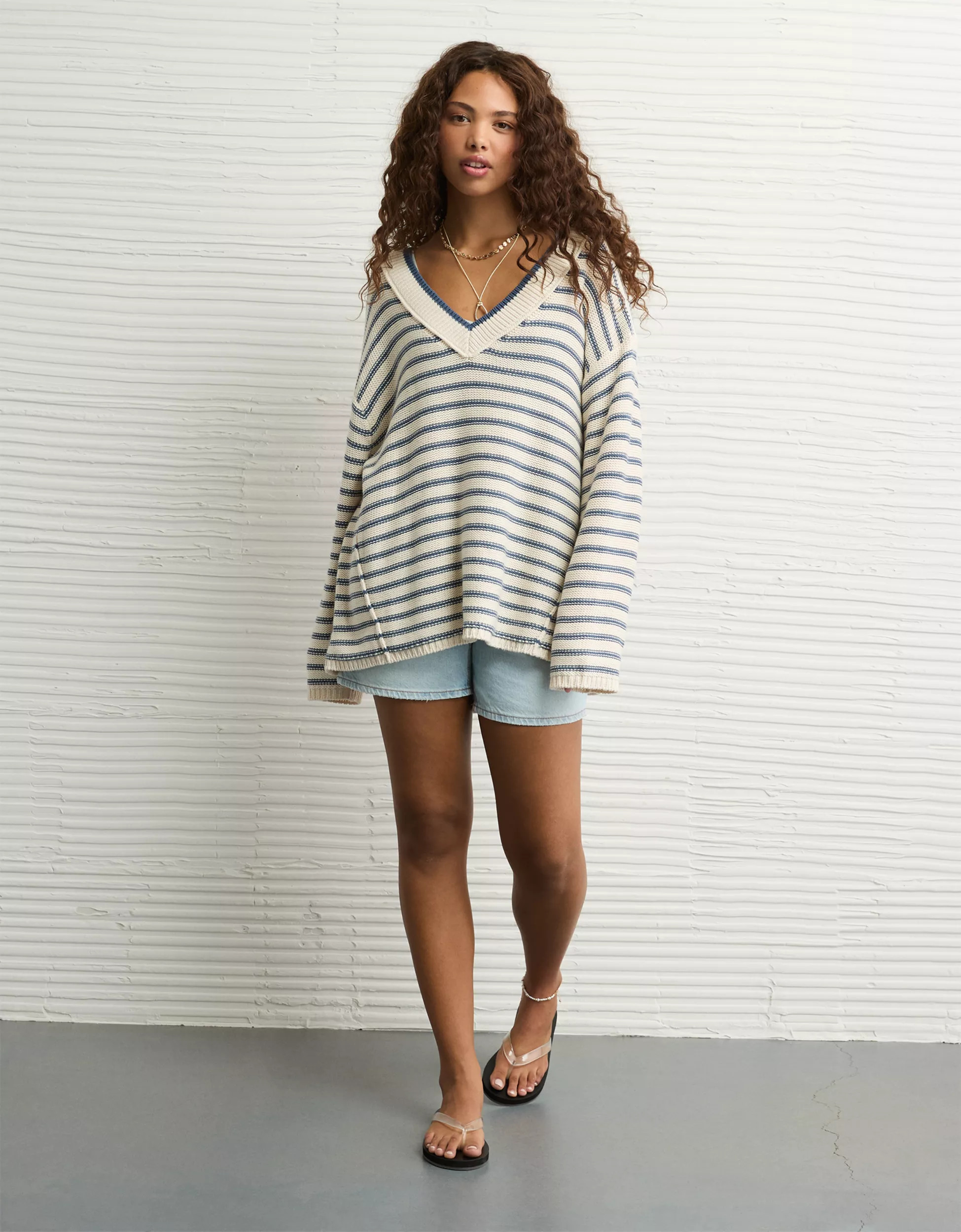 AE Big Hug V-Neck Sweater | American Eagle Outfitters (US & CA)