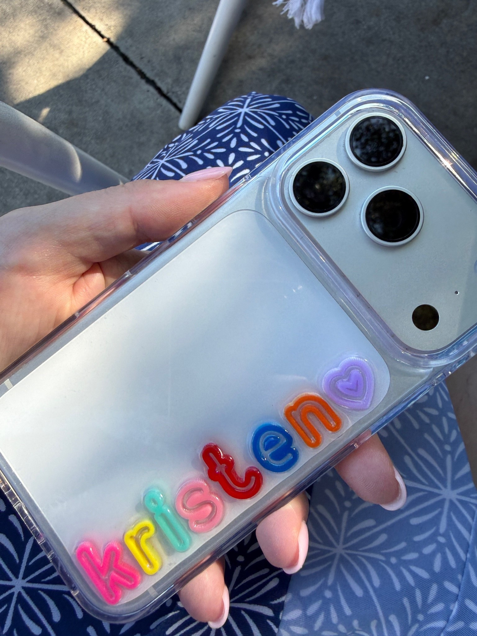 Just got in my custom phone case and could not be more obsessed! This would make such a fun gift or just fun to have for summer and the ultimate girly girl like me! 🩷