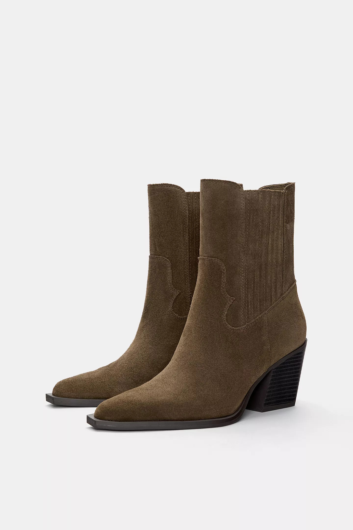 High-heel leather ankle boots | PULL and BEAR UK