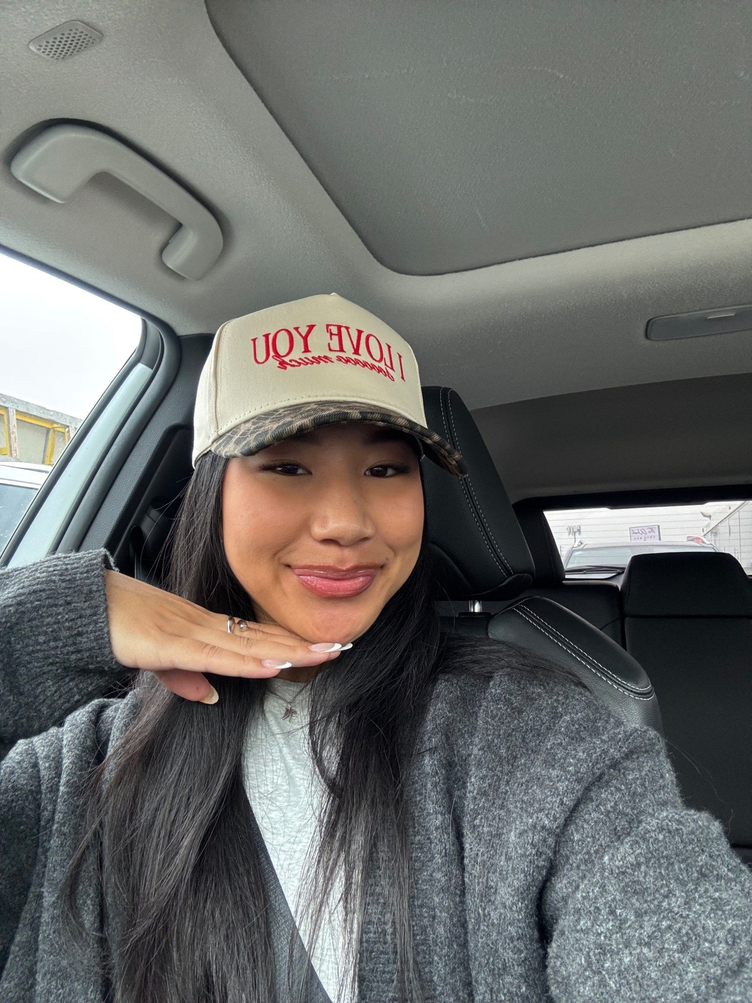 its trucker hat szn !!
//

spring  spring outfit jeans white trucker hat  hats for her  accessories  

#LTKStyleTip #LTKFindsUnder50 #LTKSeasonal