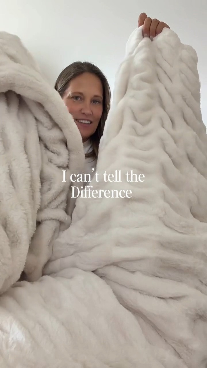 This Amazon blanket is truly one of the best finds. It has that same soft, cozy feel and beautiful look as a Lola blanket, but without the hefty price tag. Such a good way to get that luxe blanket feel for less. s

#LTKOver40 #LTKMidsize #LTKHome