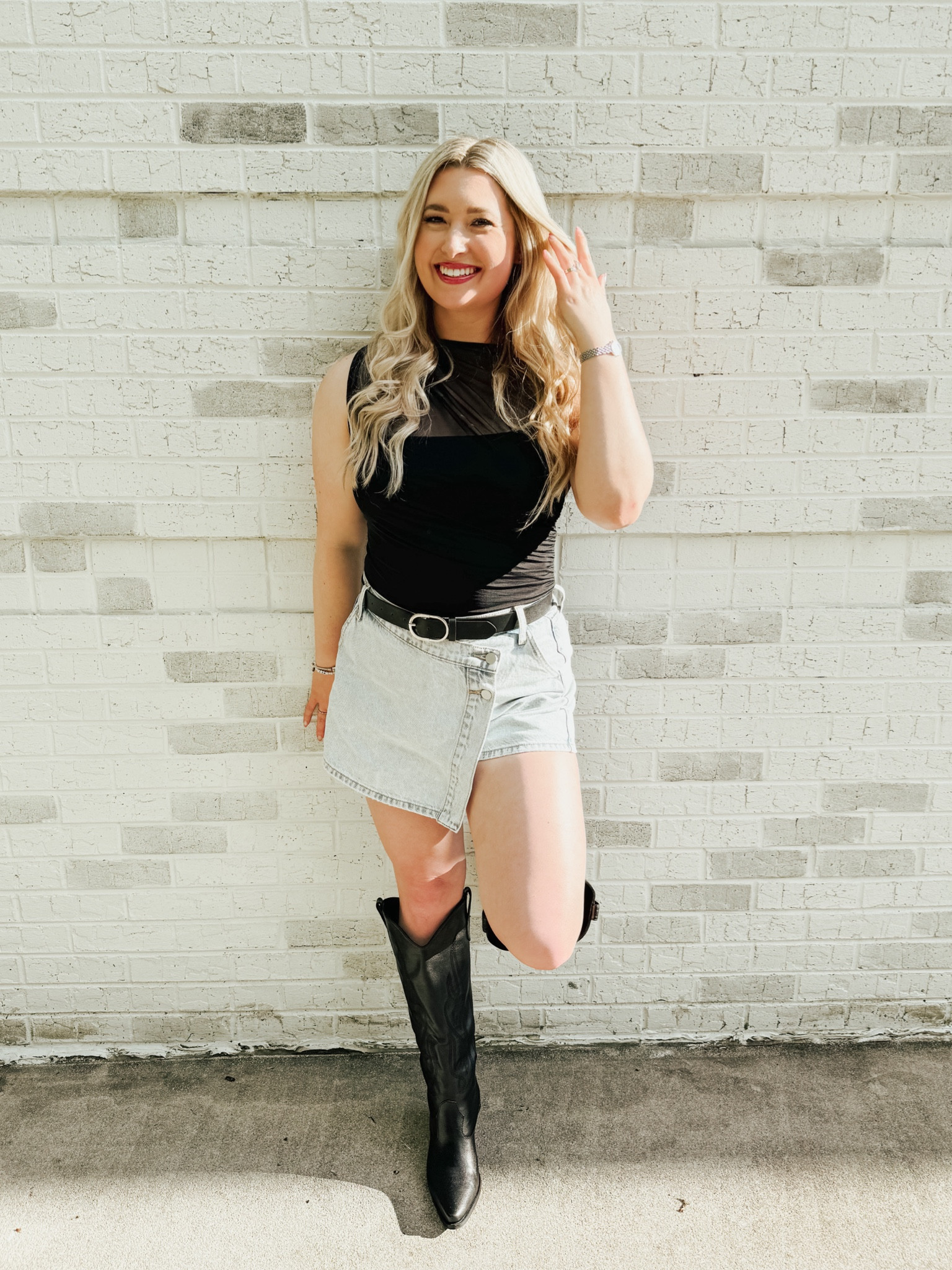 Zach Bryan Concert Outfit 🧡

I got so many compliments on this outfit + it was SO comfy too! 

TTS in everything here — even the boots 🫶

#LTKFindsUnder50 #LTKFestival #LTKShoeCrush